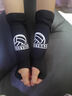 迪紫兔排球护腕专业中考考试专用学生男女垫球护臂手掌装备运动护具加长 成人款排球护腕【黑色一对装】 总臂长【成人款27cm、青年款26cm】 实拍图