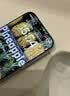 绿联【无黑边不挡屏】适用苹果17钢化膜iPhone17手机膜16Pro通用无边高清全屏防摔防爆保护膜 2片装 实拍图