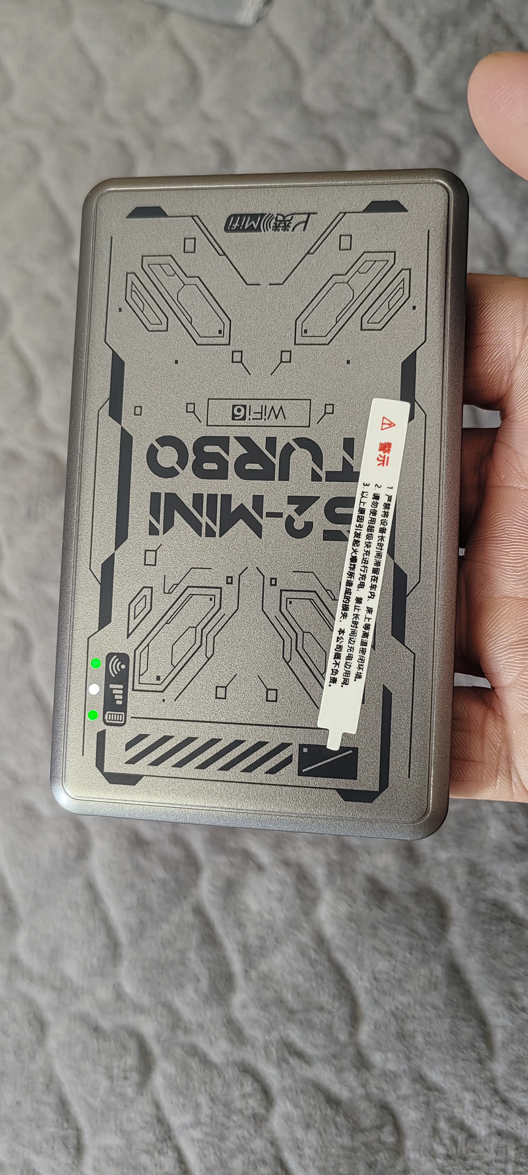 上赞S2随身wifi 免插卡大流量4g路由器无线网卡车载移动wifi上网卡流量卡多网切换 实拍图