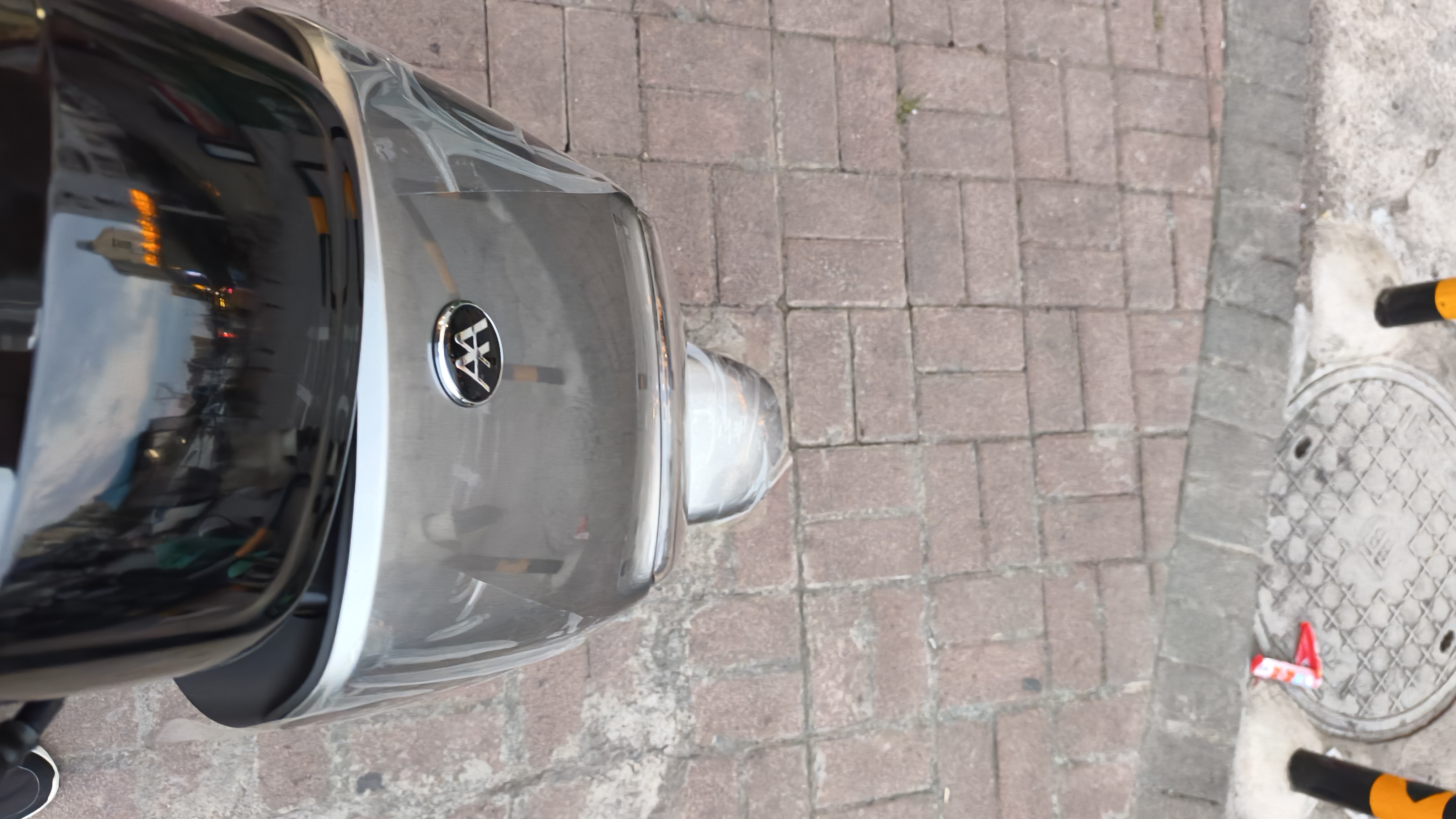 爱玛电动摩托车 爱玛辉腾电动车自营京东夏季电瓶车72V32AH爱玛电动车官方旗舰店京东电动摩托车极地灰 实拍图