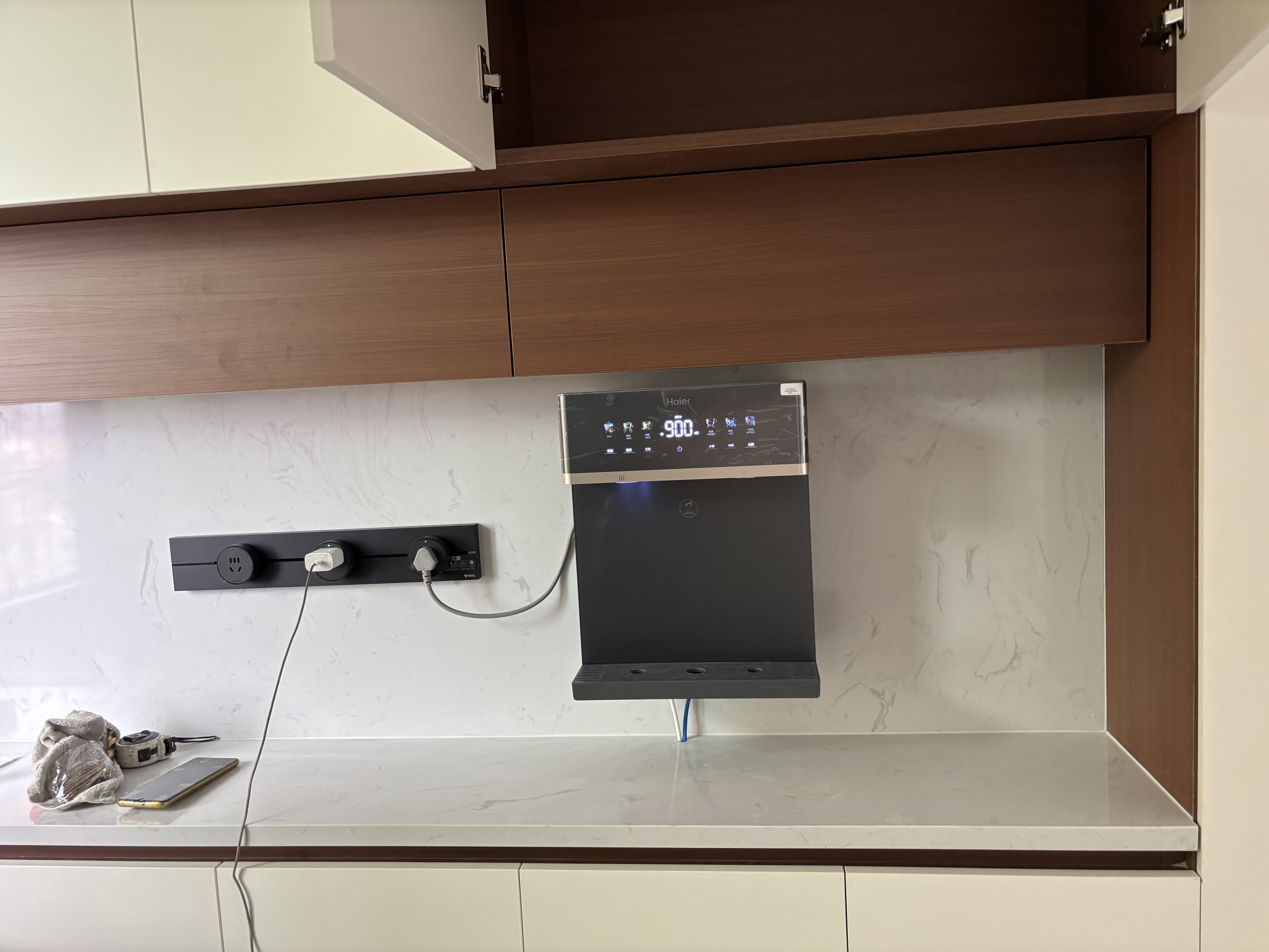 海尔（Haier）鲜活水管线机无水箱【升级自吸可接桶装水】家用直饮机100℃真沸腾UV杀菌饮水机冷热款HGDZ2572-U1 实拍图
