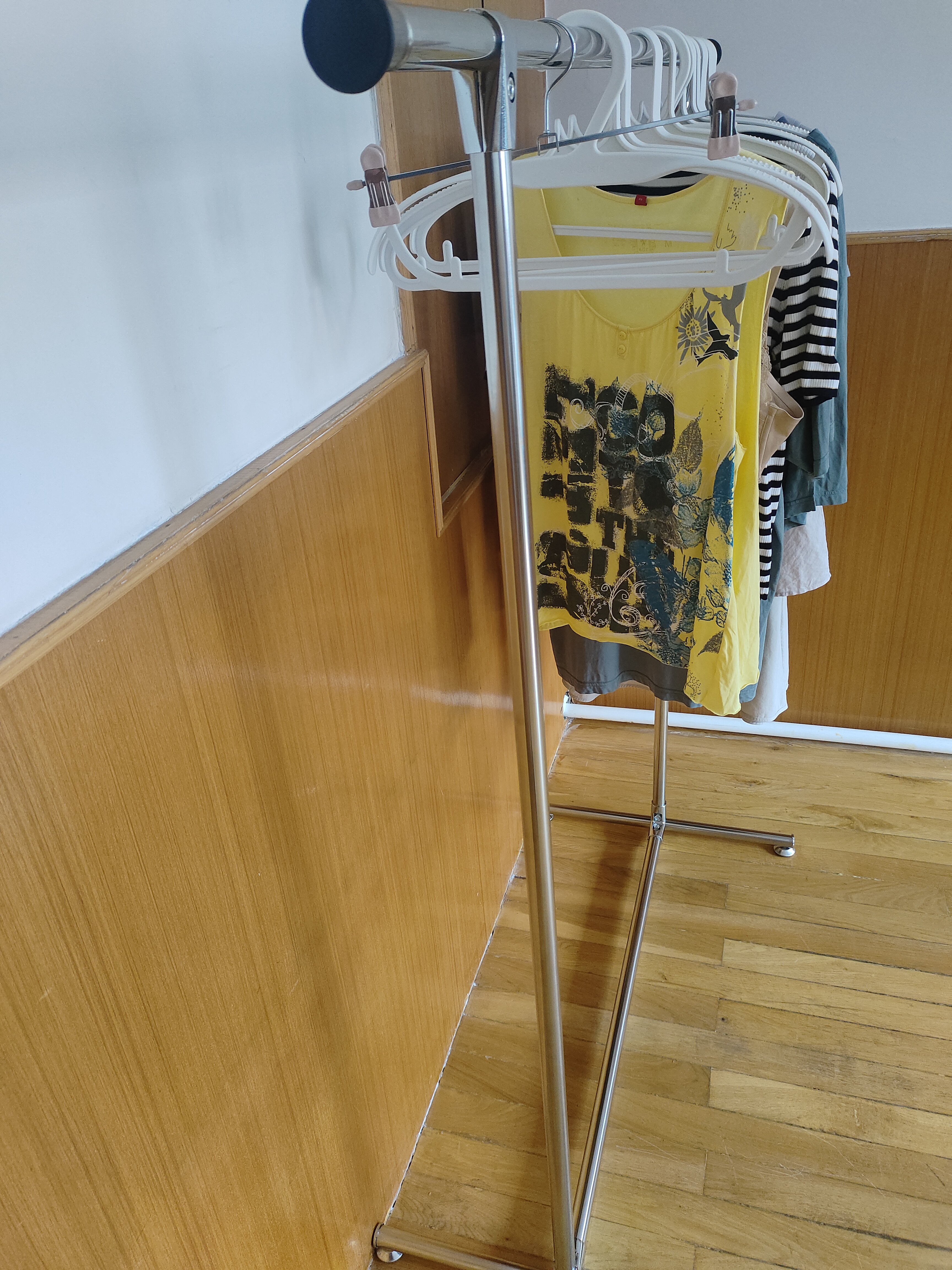 溢彩年华晾衣架落地不锈钢晒衣架阳台移动晾衣杆伸缩室内晒被子挂衣架2086 实拍图