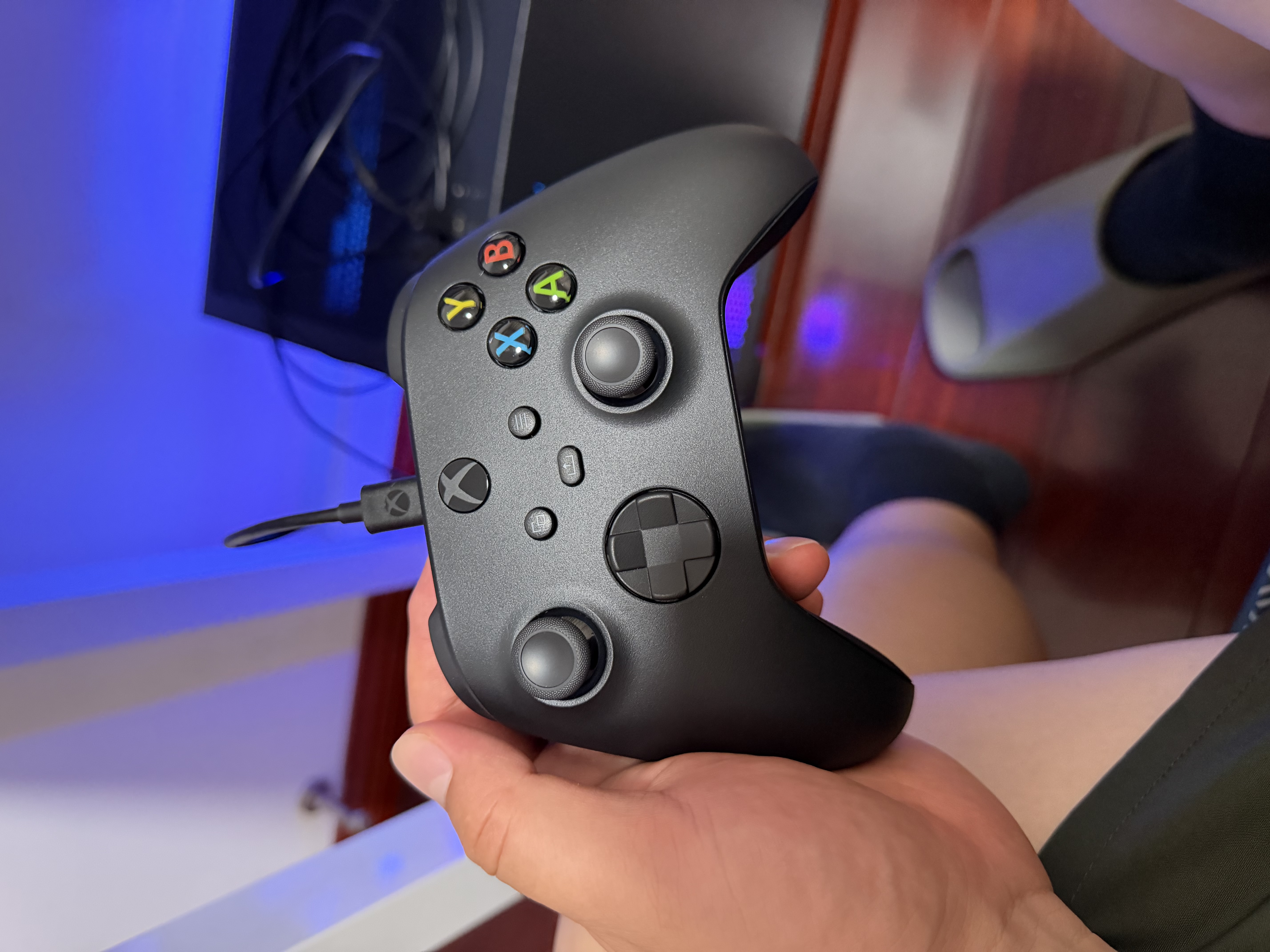 微软（Microsoft）XBOX无线游戏手柄 磨砂黑+USB-C线 蓝牙适配XBOX/PC/平板/手机Steam促销 黑神话悟空 影之刃零 实拍图