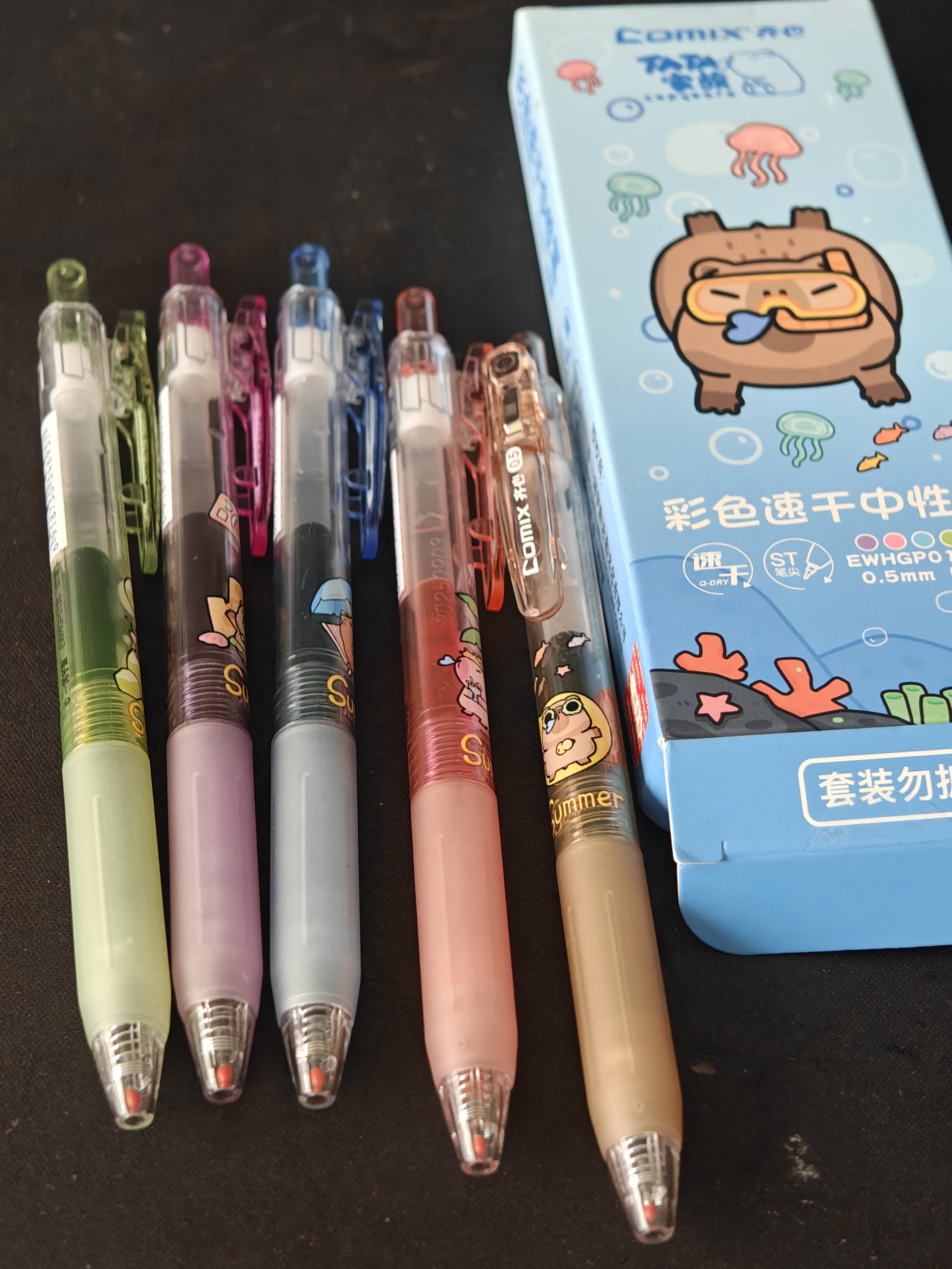 齐心(Comix)彩色速干中性笔 ST头签字笔水笔 制作手账标记文章重点艺术绘画 5支装【卡皮巴拉】 实拍图