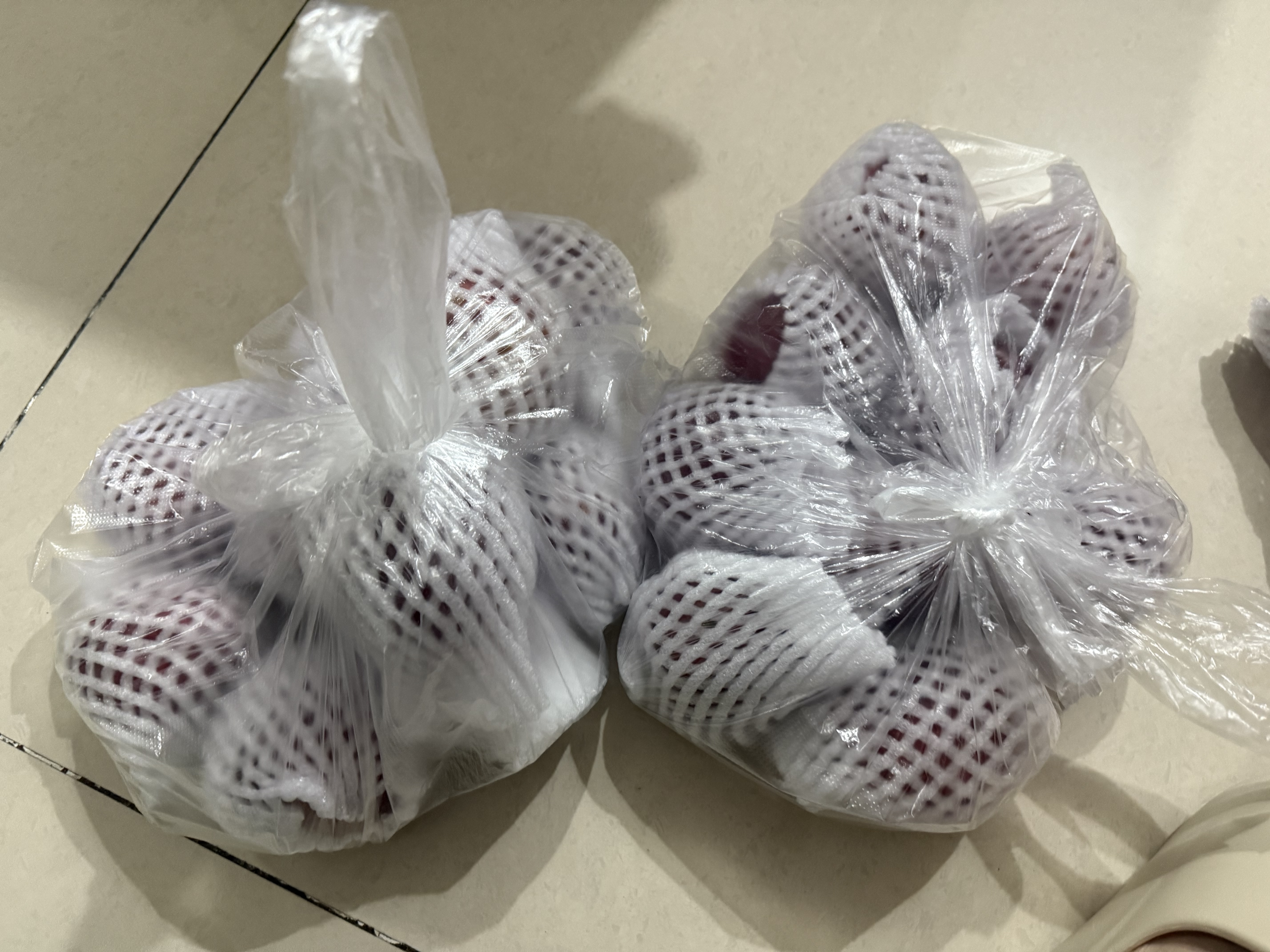 沐小七果蔬甘肃天水花牛粉面苹果 【多地次日达】蛇果水果礼盒中秋礼盒送礼 S+级巨无霸（单果约75-80mm） 10斤装【家庭聚会-蕞划算】净8.5斤 实拍图