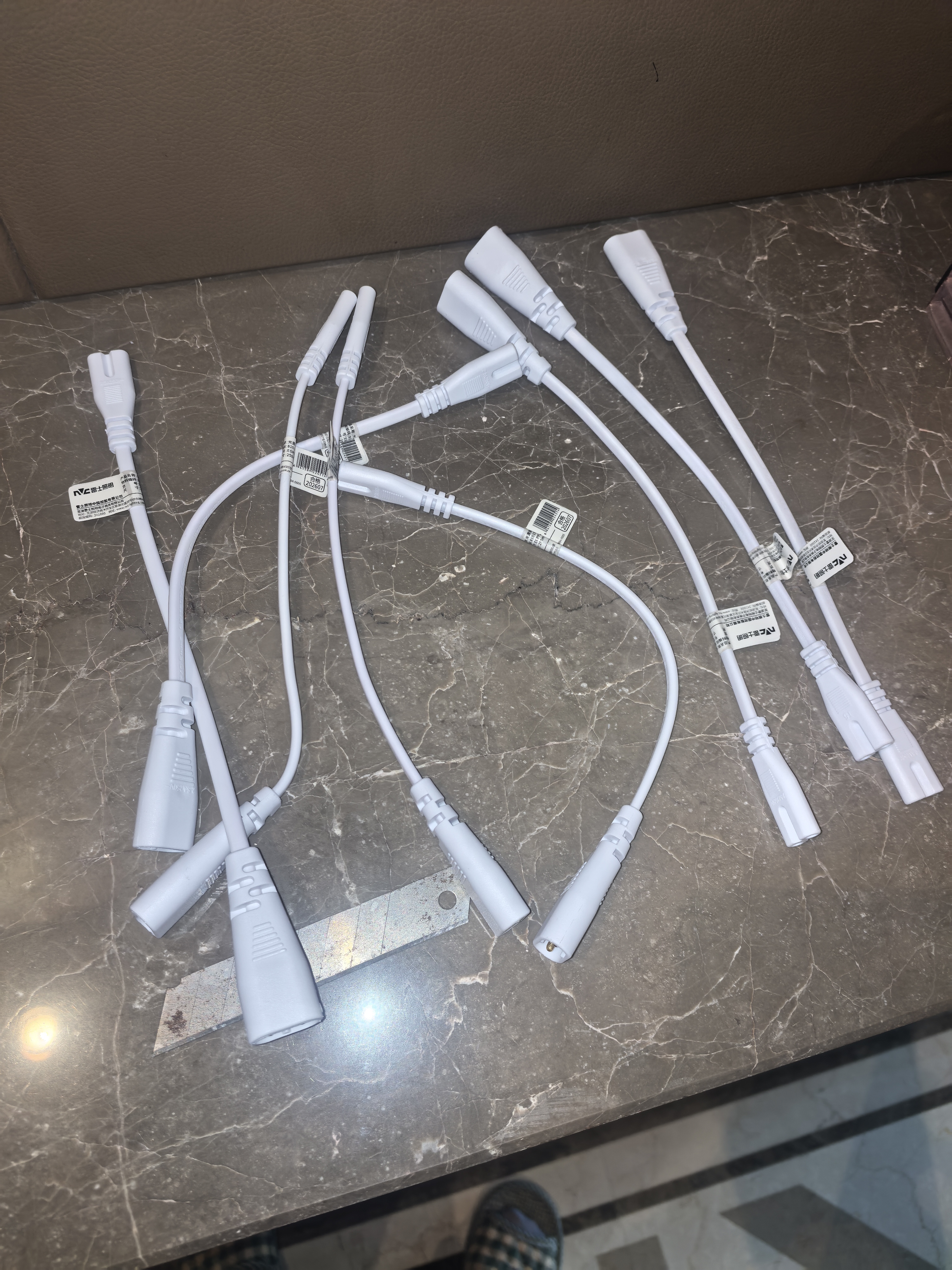 雷士（NVC）T5灯管led灯管一体化便捷安装灯带灯条室内长条耐用灯 T5灯管双线连接头（需自购） 实拍图