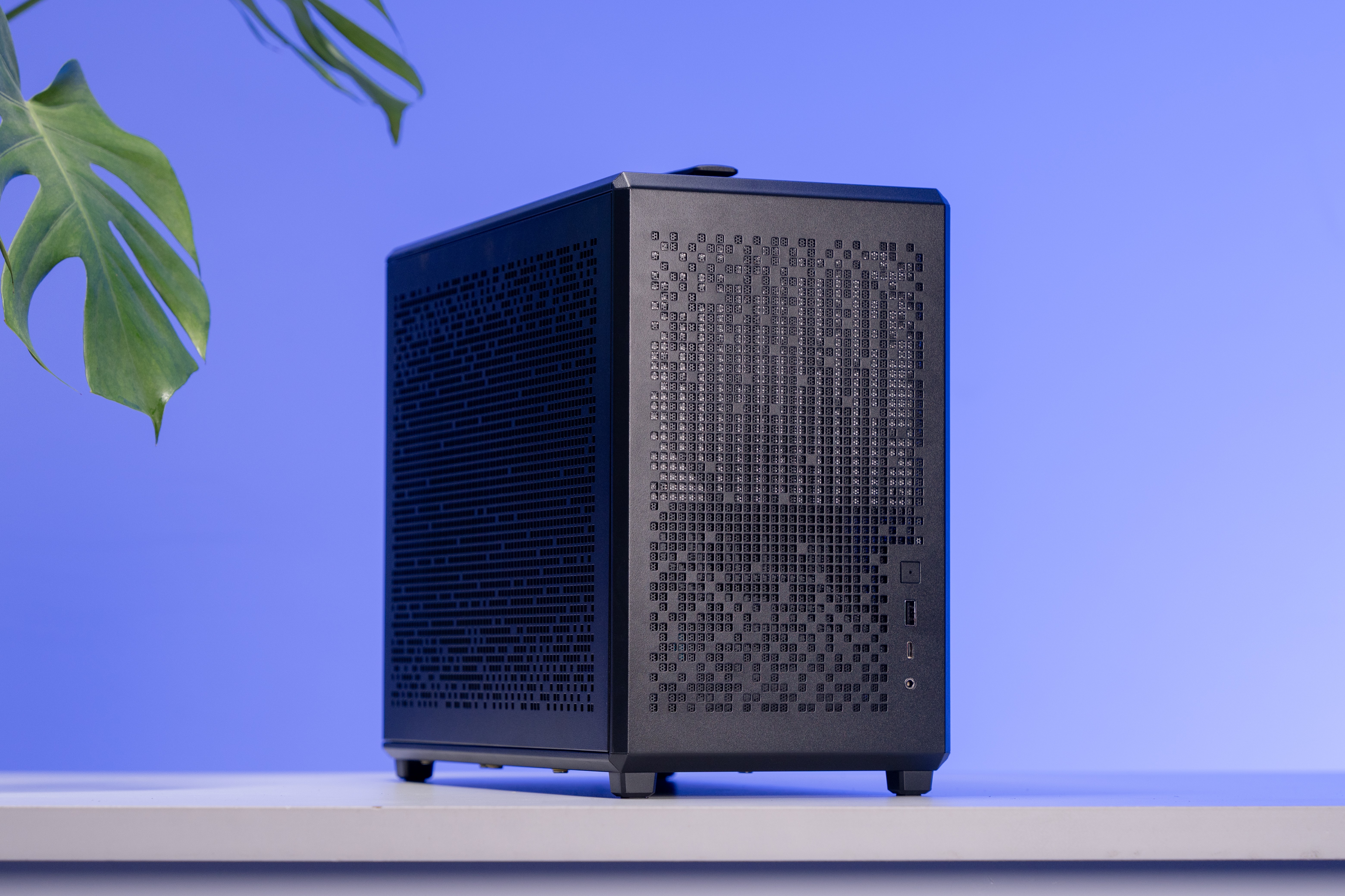 先马（SAMA）趣造3 PRO Type-C黑色 桌面便携手提式Matx小机箱 全方位大网格散热/5风扇位/ATX电源/标配防尘网 实拍图