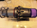 戴森（DYSON）V11 Fluffy 大吸力吸尘器 185AW 家用 除螨 车载可用 家用礼物 镍色 实拍图