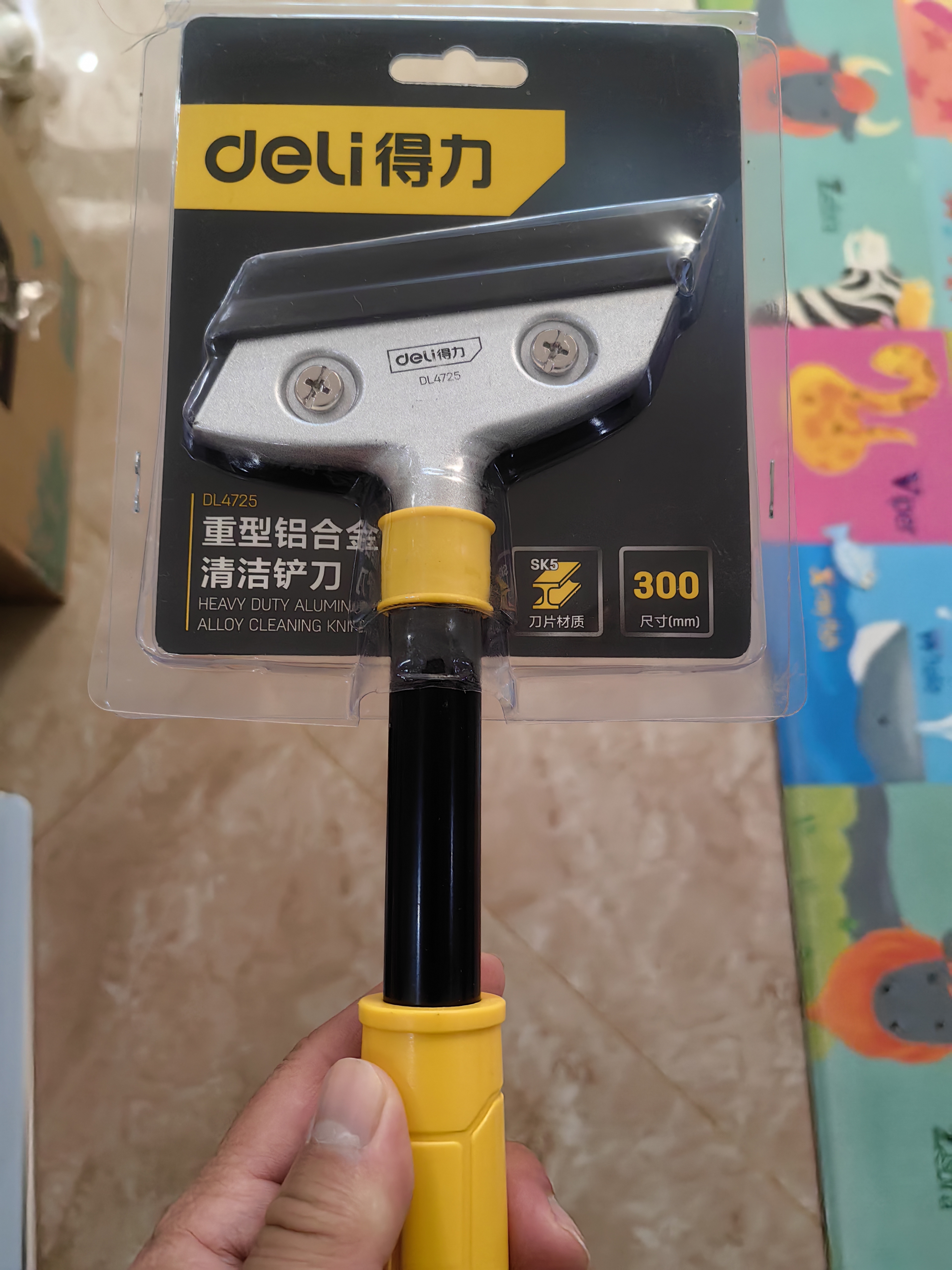 得力（deli）铲刀重型铝合金刮刀除胶清洁铲子玻璃刮污刀地板美缝墙皮去胶神器 实拍图