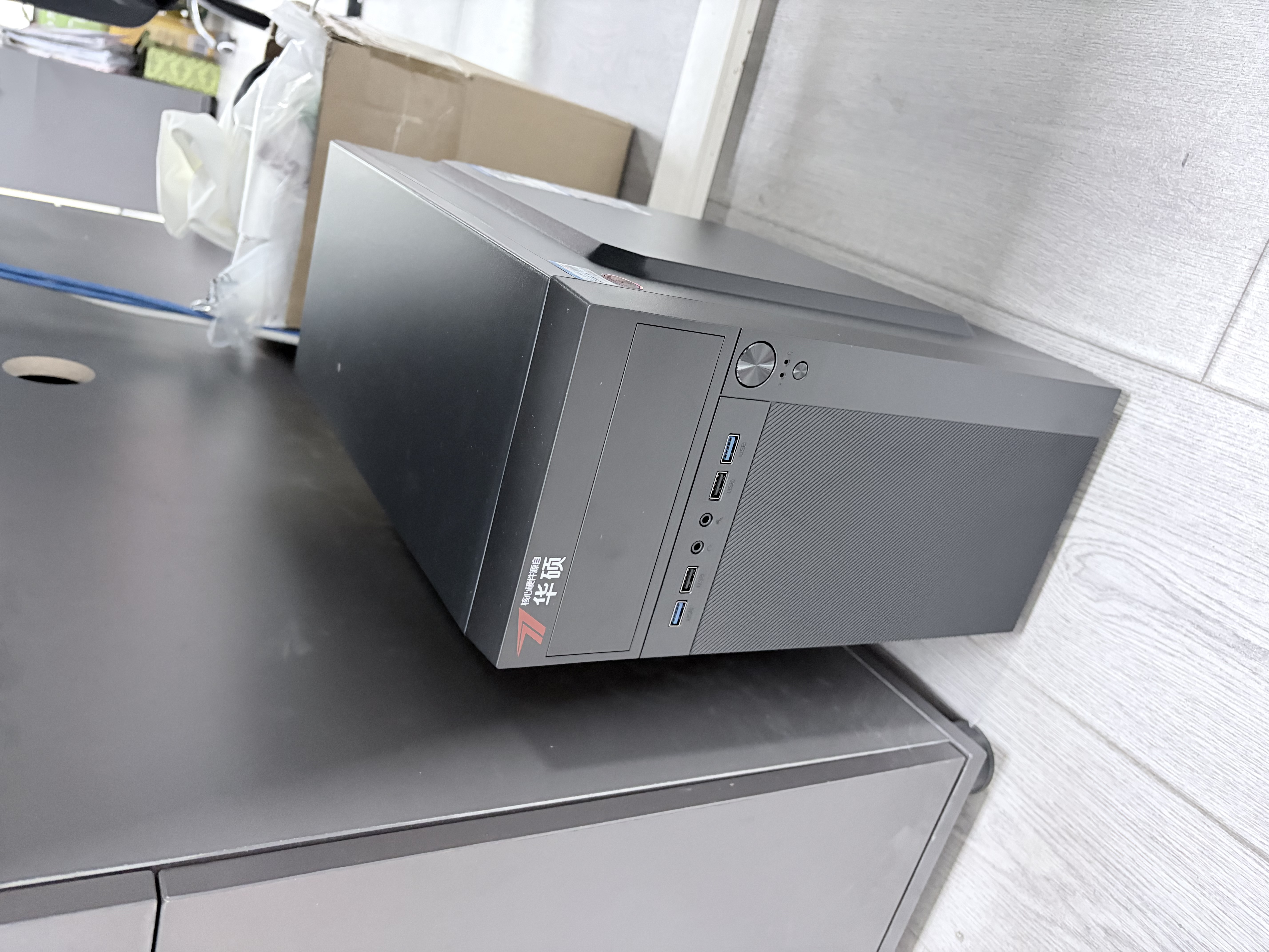 华硕（ASUS）【14代酷睿i7】台式电脑主机独显商务办公家用游戏设计渲染企业补贴组装电脑整机全套 B：酷睿i7丨16G+1TB丨旗舰办公显卡 华硕单主机(五年质保+国行专票+送键鼠) 实拍图