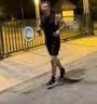 耐克NIKE男子跑步鞋REVOLUTION 7运动鞋春夏款FB2207-001黑白44 实拍图