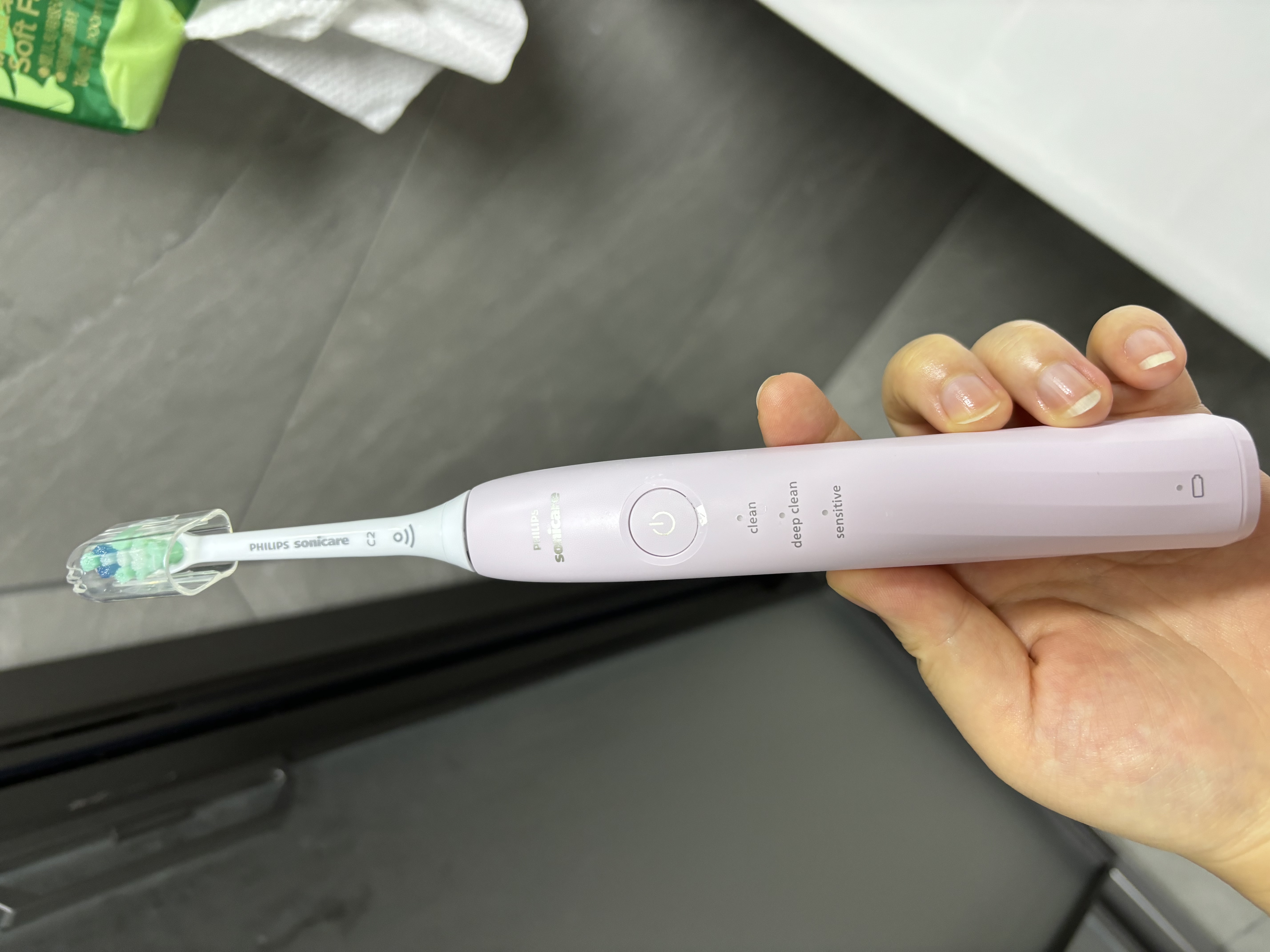 飞利浦（PHILIPS）声波电动牙刷 钻石1系 3倍洁齿3种清洁模式 青少年学生党礼物送女生 HX5070/04粉色 实拍图
