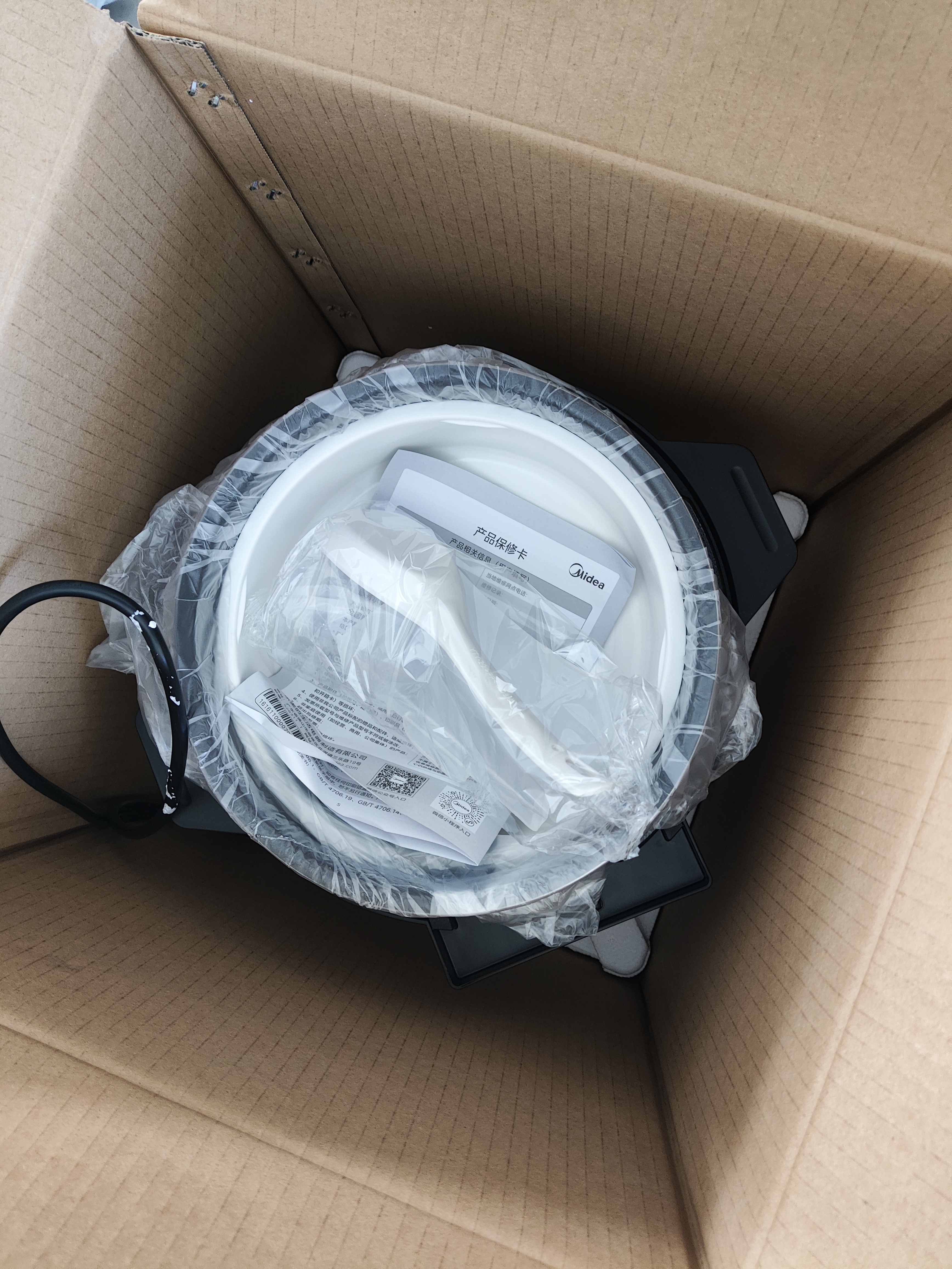 美的（Midea）高压锁鲜蒸电压力锅6L 智能预约多功能一体电饭煲家用6-8人开盖火锅煲汤双胆电饭锅MY-YL60Q3-451 实拍图