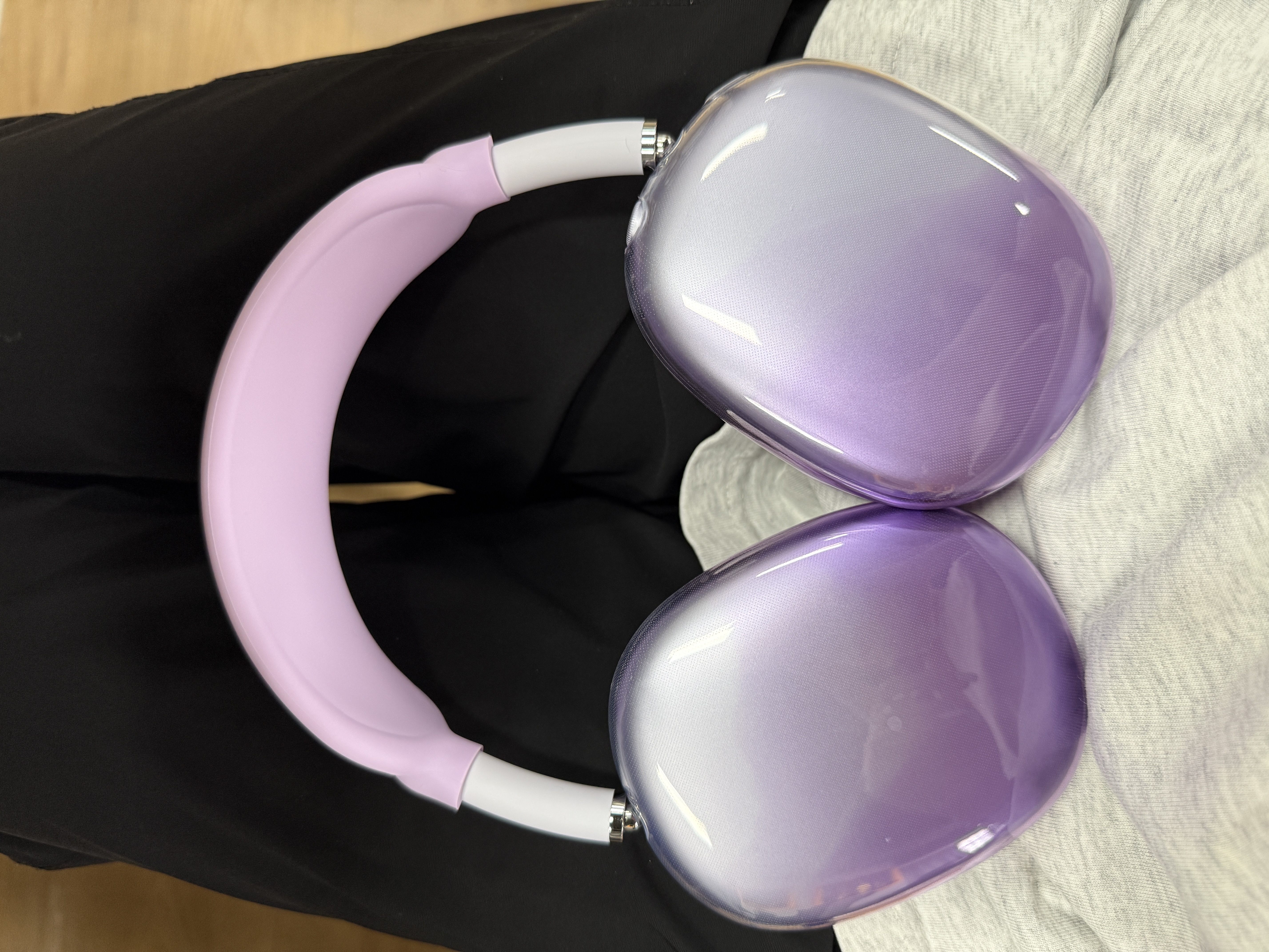 赫豹适用苹果新款airpods max保护套透明TPU软壳蓝牙耳机头戴式外壳耳罩硅胶横头梁保护壳保护罩 透紫色外壳+紫色内壳+紫色悬梁 Apple AirPods Max 实拍图