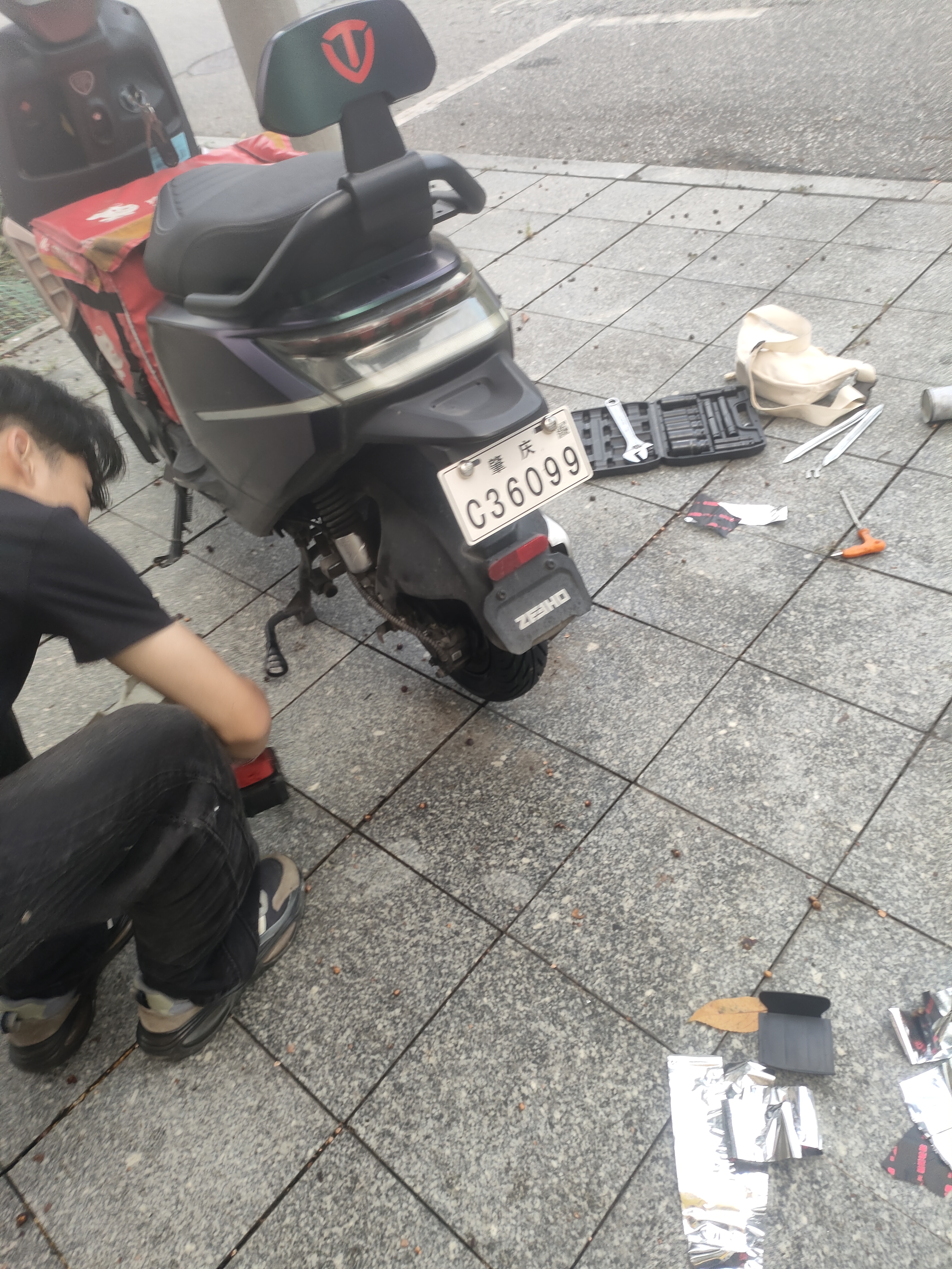 朝阳轮胎90/90-10电动机车真空胎全效热熔胎6层H565 实拍图