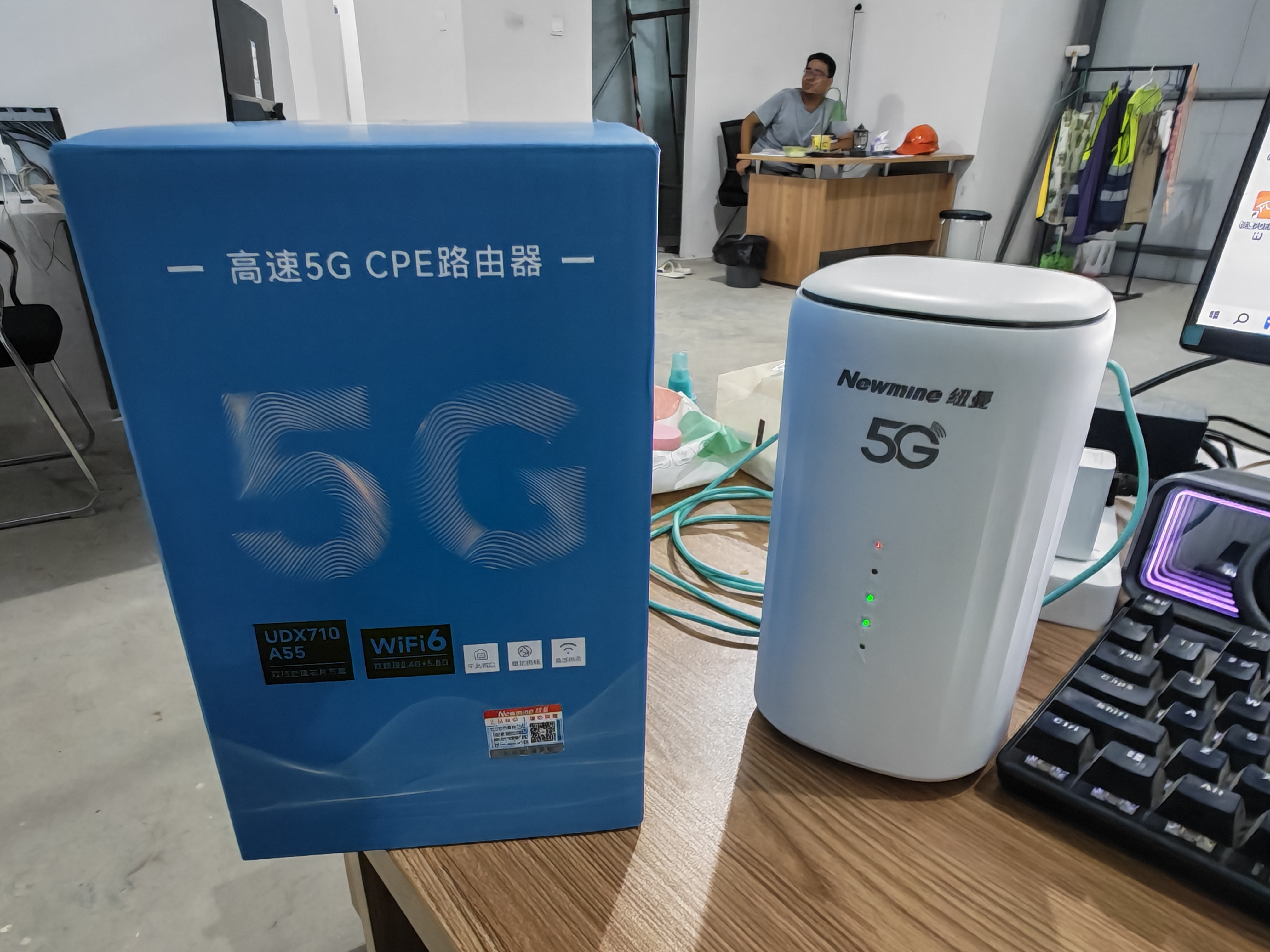 纽曼5G无线路由器随身WiFi6移动免插卡cpe千兆双频车载便携式高速上网卡全国通用流量2026款 实拍图