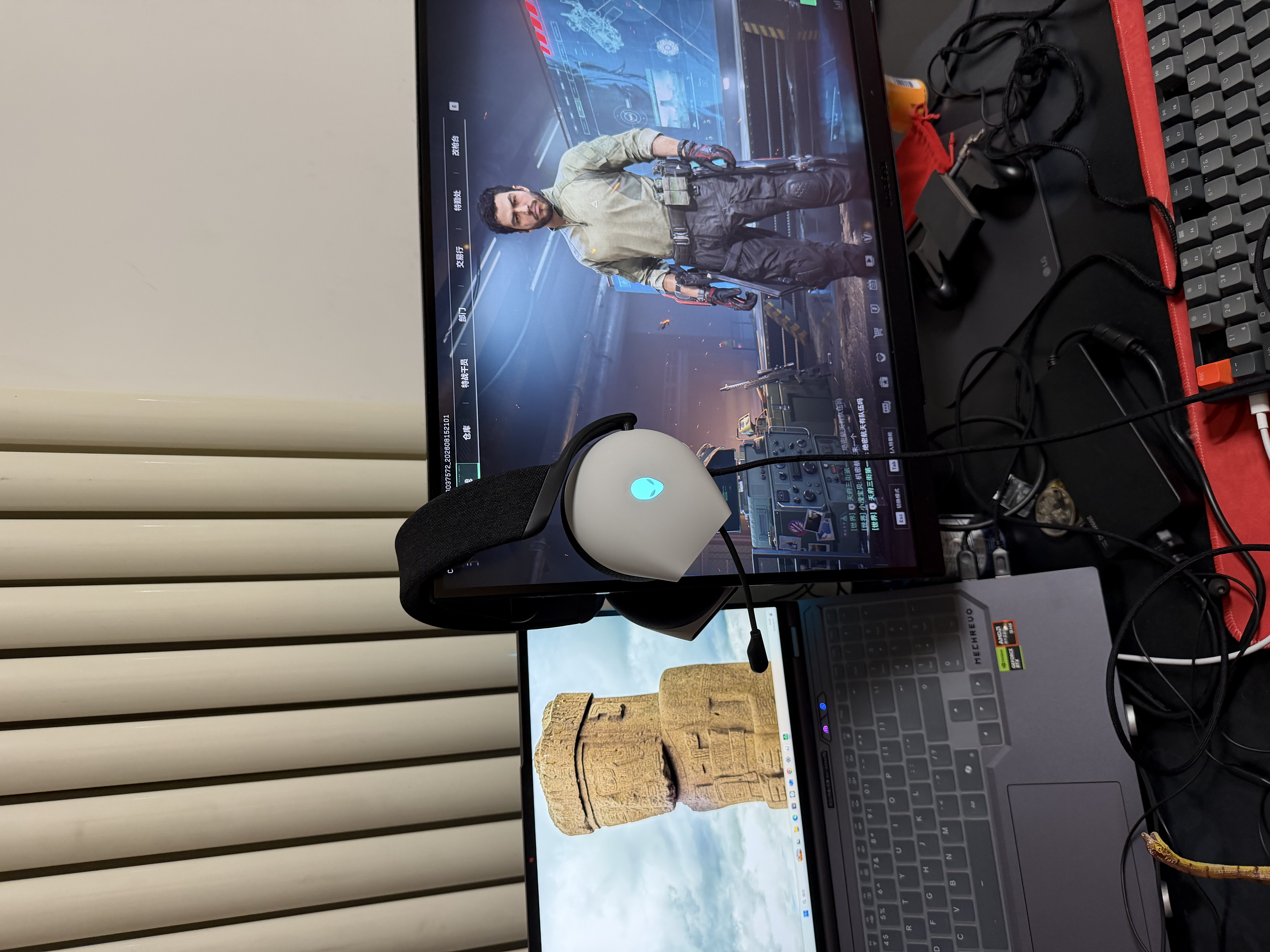外星人（Alienware）AW520H游戏耳机专业电竞有线智能降噪耳机杜比全景音RGB高端外设七夕礼物 白色 实拍图