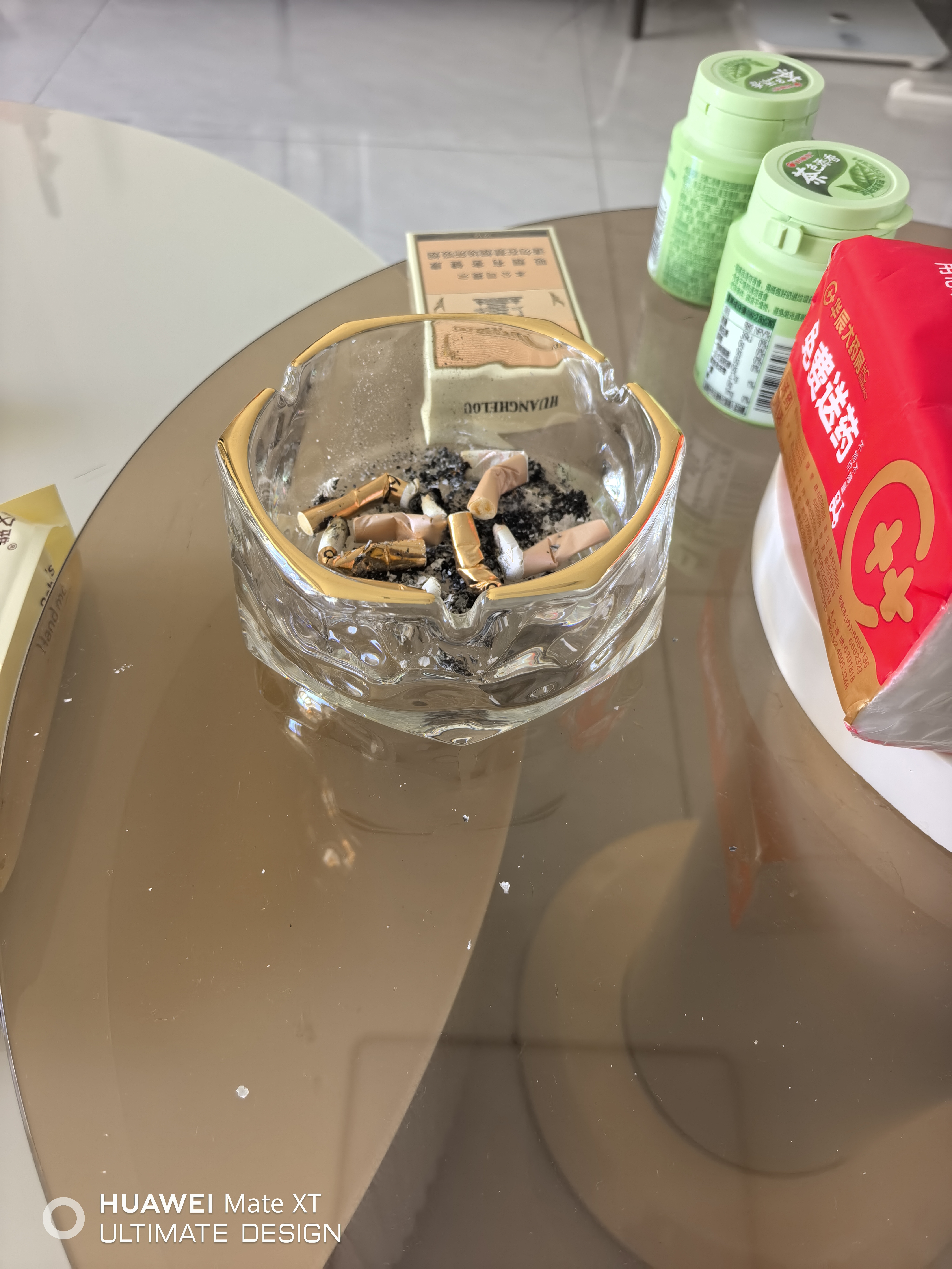 迪普尔烟灰缸防飞灰大号金边玻璃创意家用客厅轻奢KTV酒吧店办公室摆件 实拍图