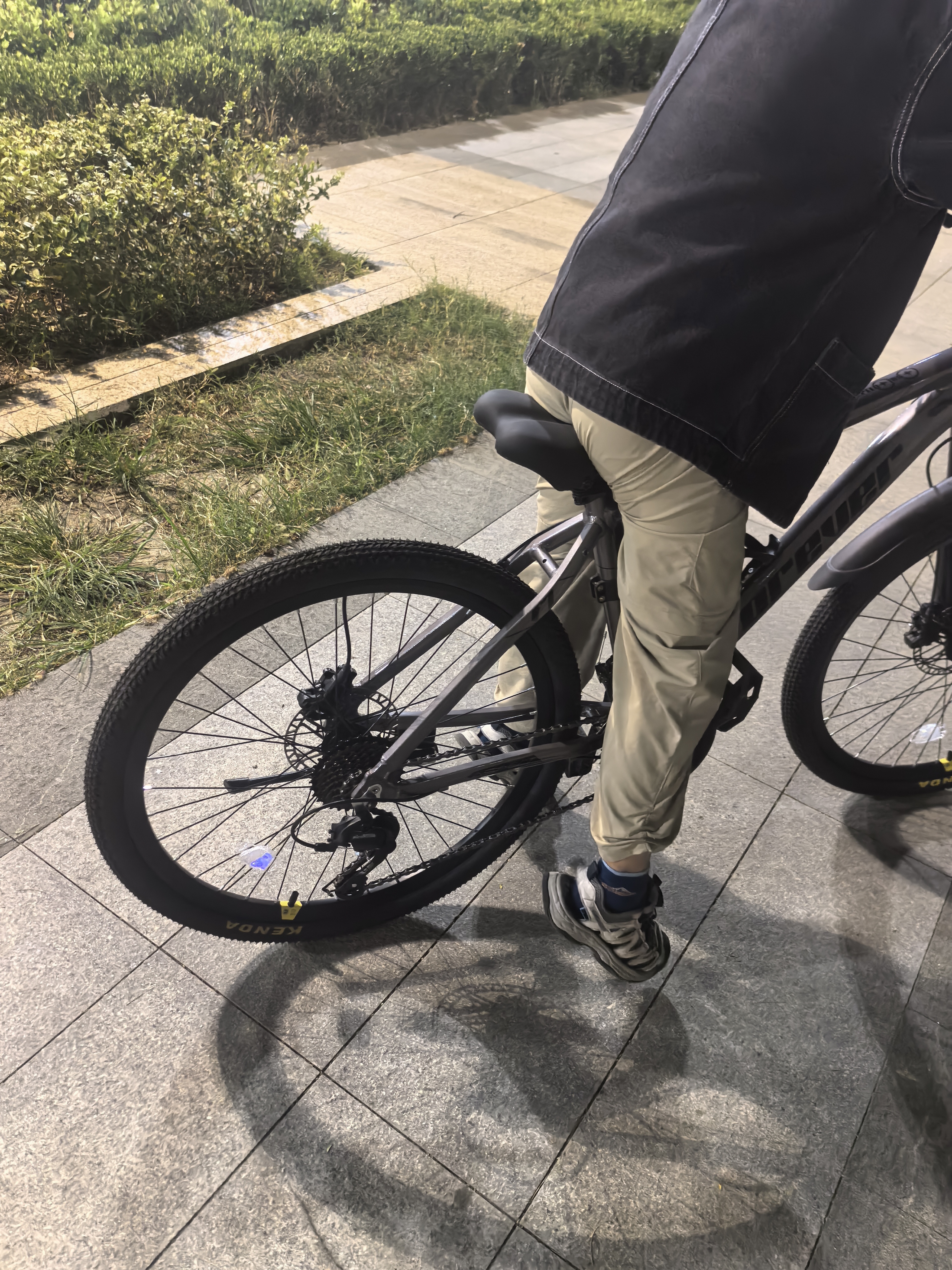 永久铝合金山地自行车成年人男女士单车F7 27速-天云灰-油碟 实拍图