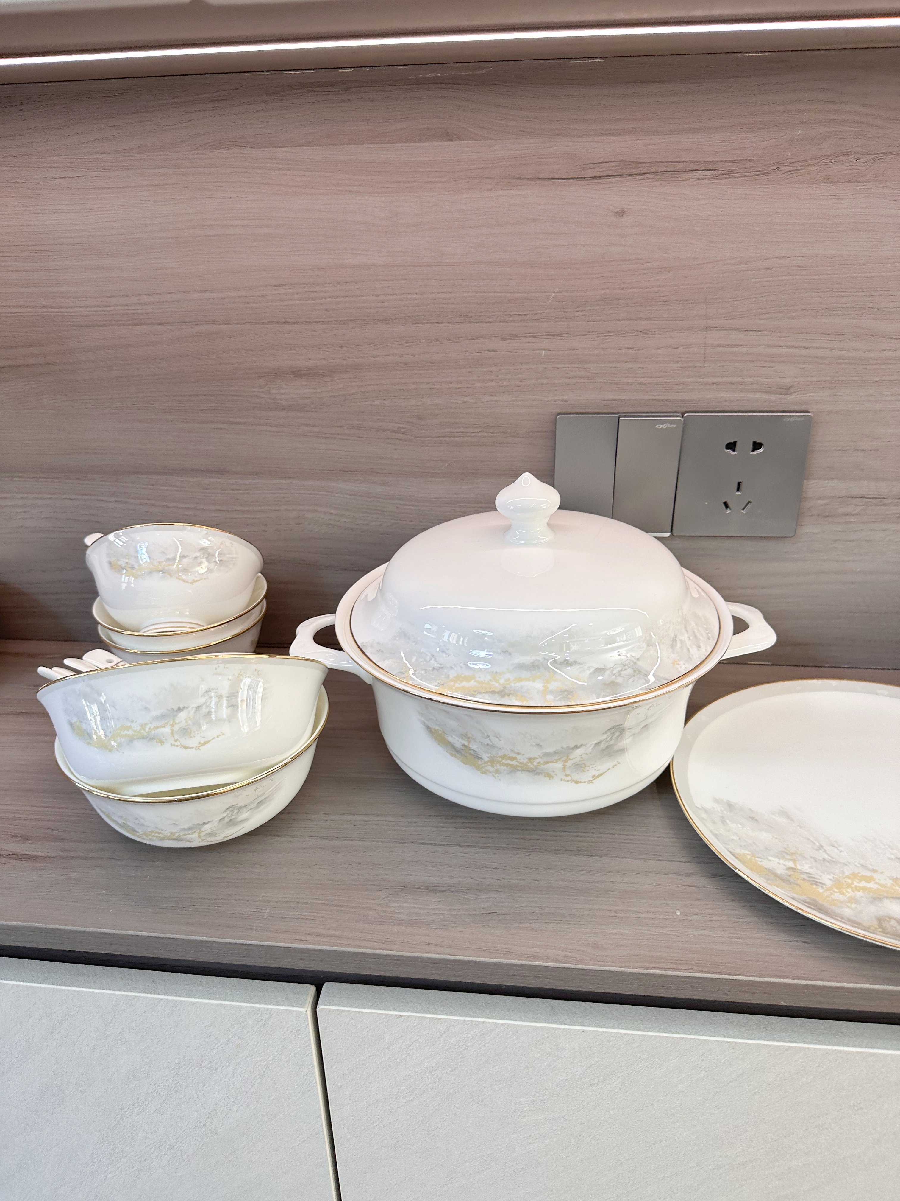以辰景德镇家用新款碗碟套装中式高颜值陶瓷骨瓷餐具套装碗盘乔迁新居 【超值性价比】大好江山富贵煲配置 62件套 实拍图