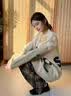 梓洛兰ZiLuoLan女装春秋装新款2026年慵懒风套装女毛衣外套搭高腰牛仔裤 杏色毛衣+蓝色牛仔裤 两件套 M 80-100斤 实拍图
