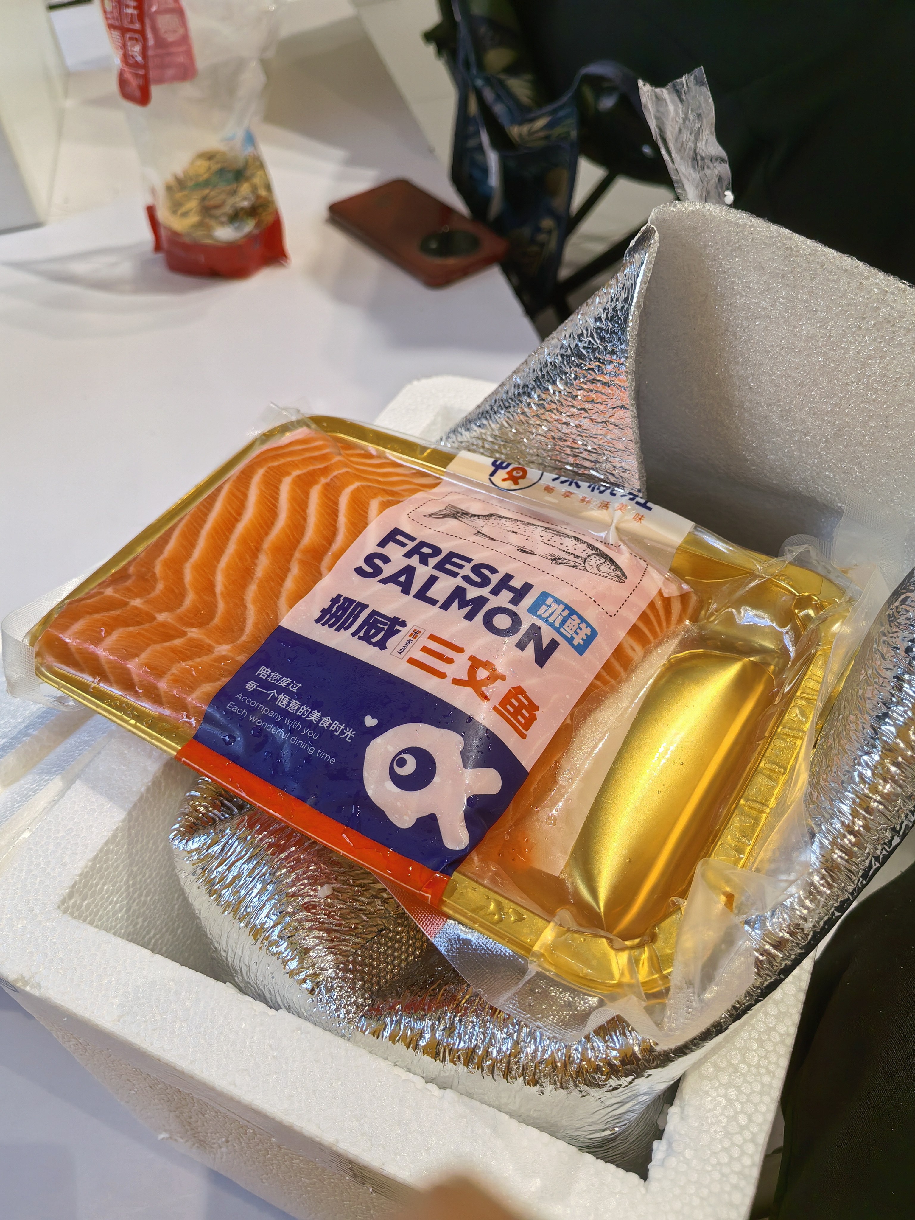 深悦胜 冰鲜挪威三文鱼刺身（大西洋鲑鱼）中段纯肉鱼腩 生鲜即食生鱼片 整块去皮鱼肉 400g 实拍图