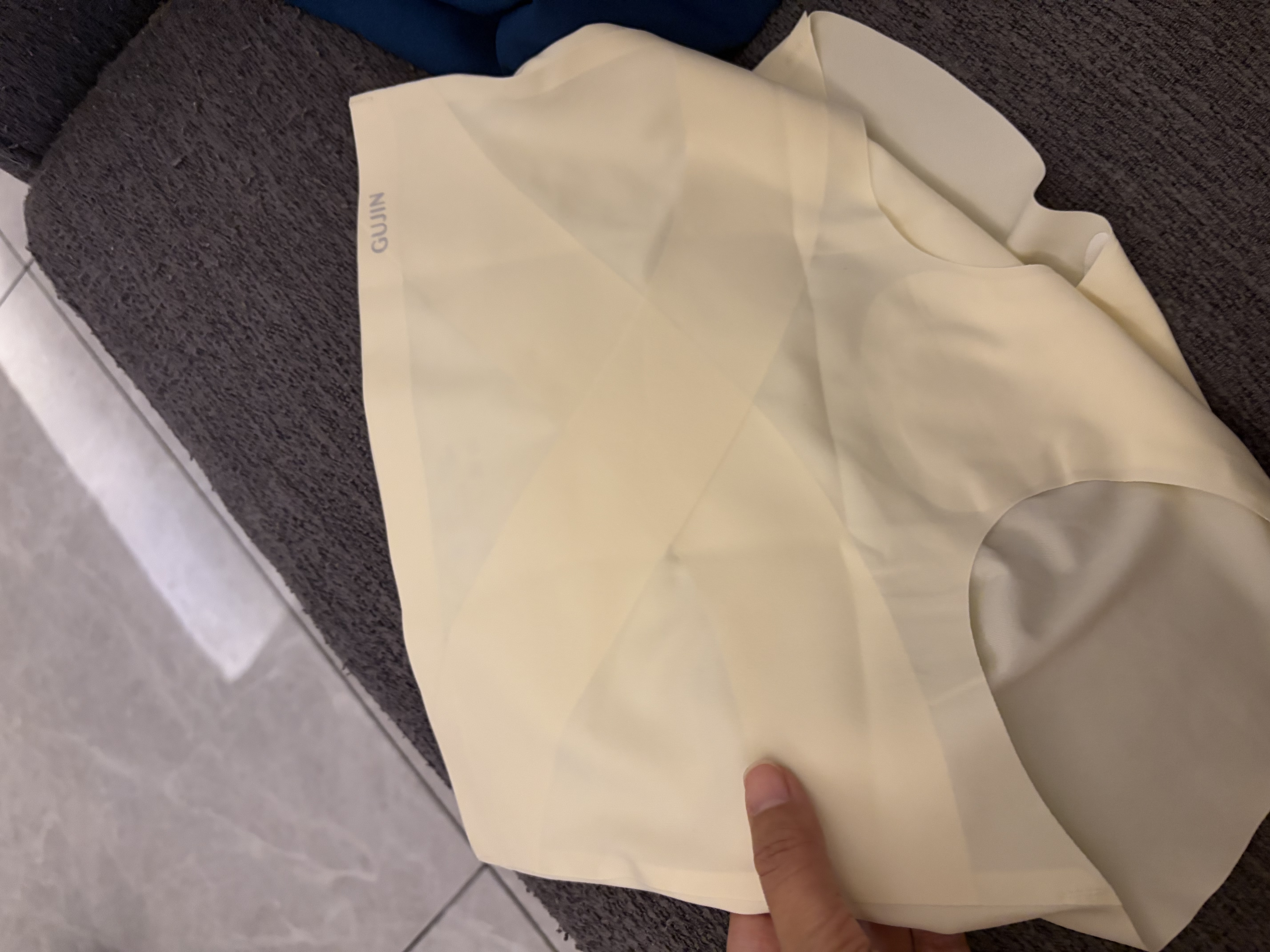 古今（GUJIN）3条装女士内裤女无痕高腰收腹提臀粉底液三合一塑形抗菌三角内裤z 实拍图