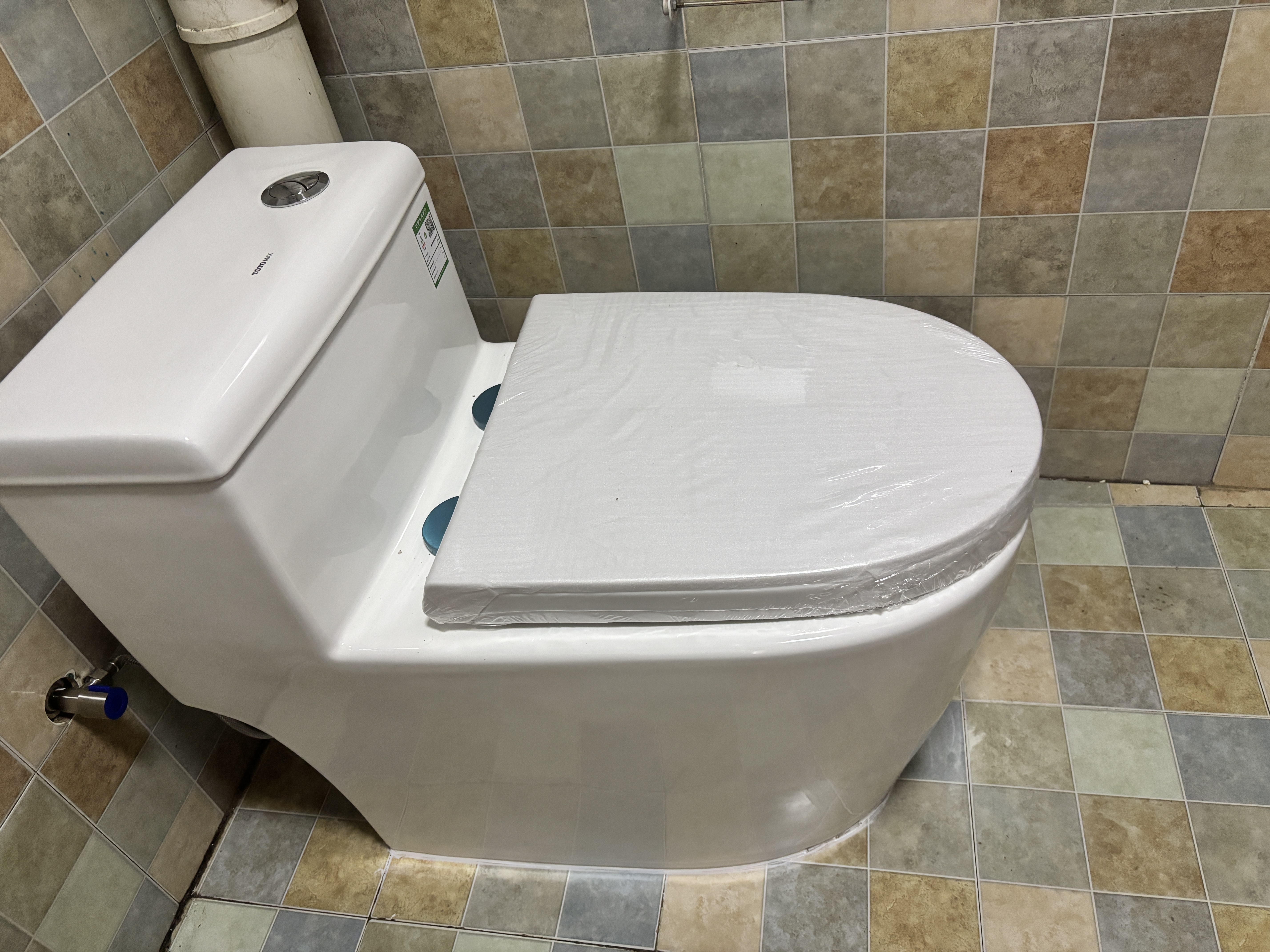 TOTOMAX系列虹吸式普通马桶大冲力静音抽水家用坐便器 CT998【超炫虹吸+无棱清洗】 拍下备注250/300/350/400坑距 实拍图