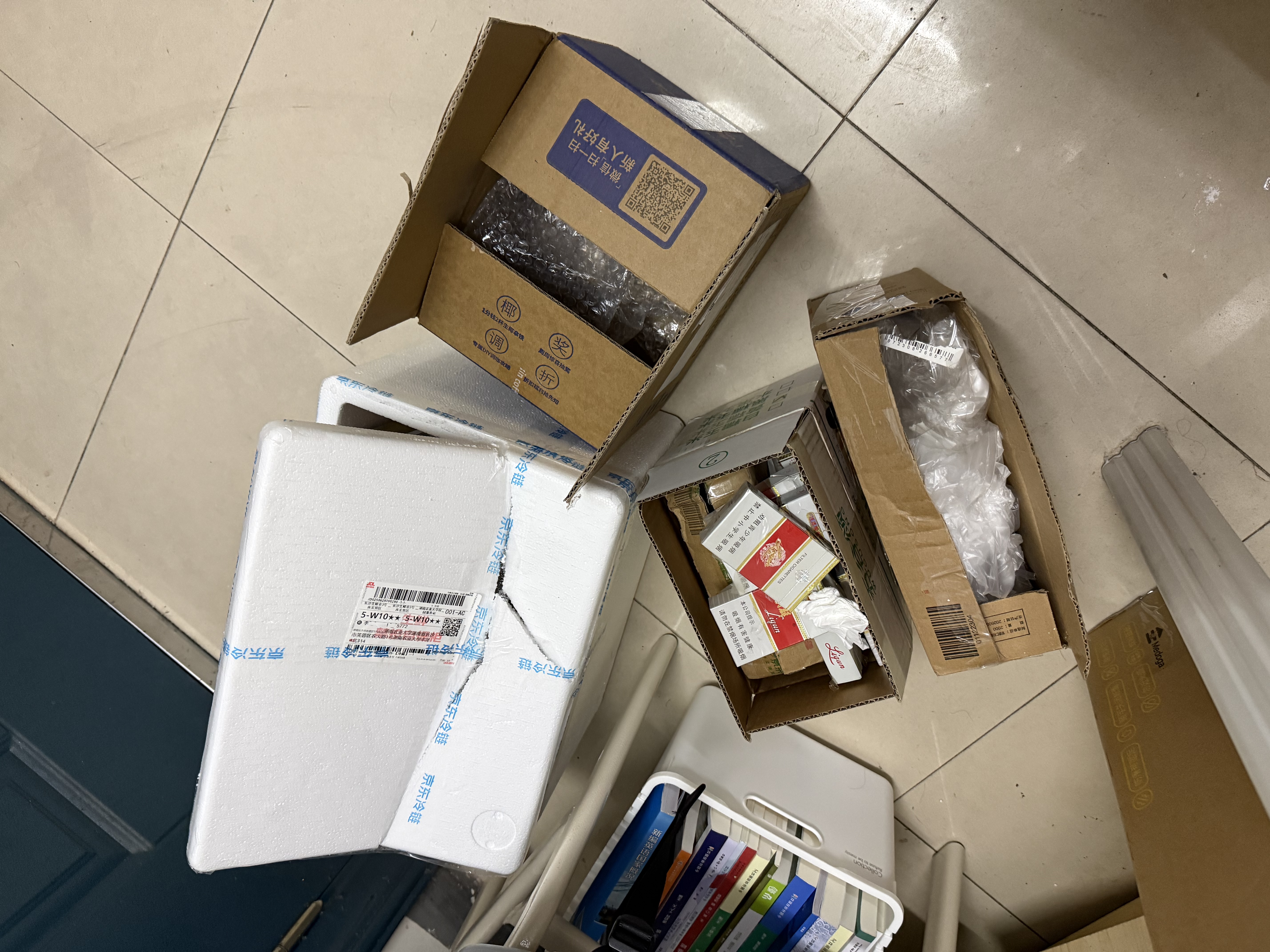 奥克斯（AUX）充电式鼻毛修剪器男士专用电动修鼻毛器去鼻毛神器鼻孔清洁鼻毛器剃鼻毛剪礼物 实拍图