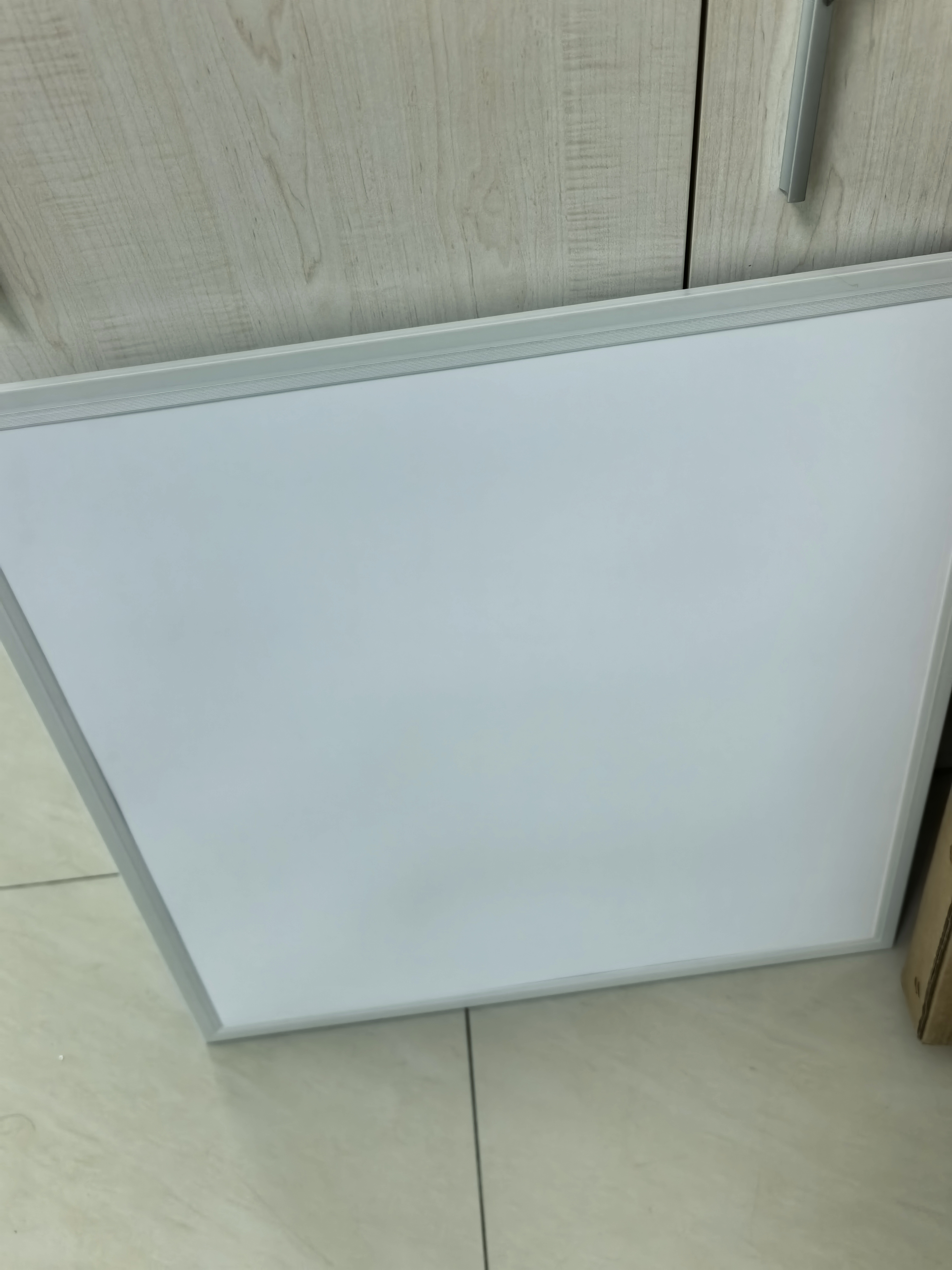 鲸与光 600x600led平板灯 60x60集成吊顶平板灯天花板铝扣板灯办公室灯面板灯嵌入式灯方形  88W工程款 实拍图
