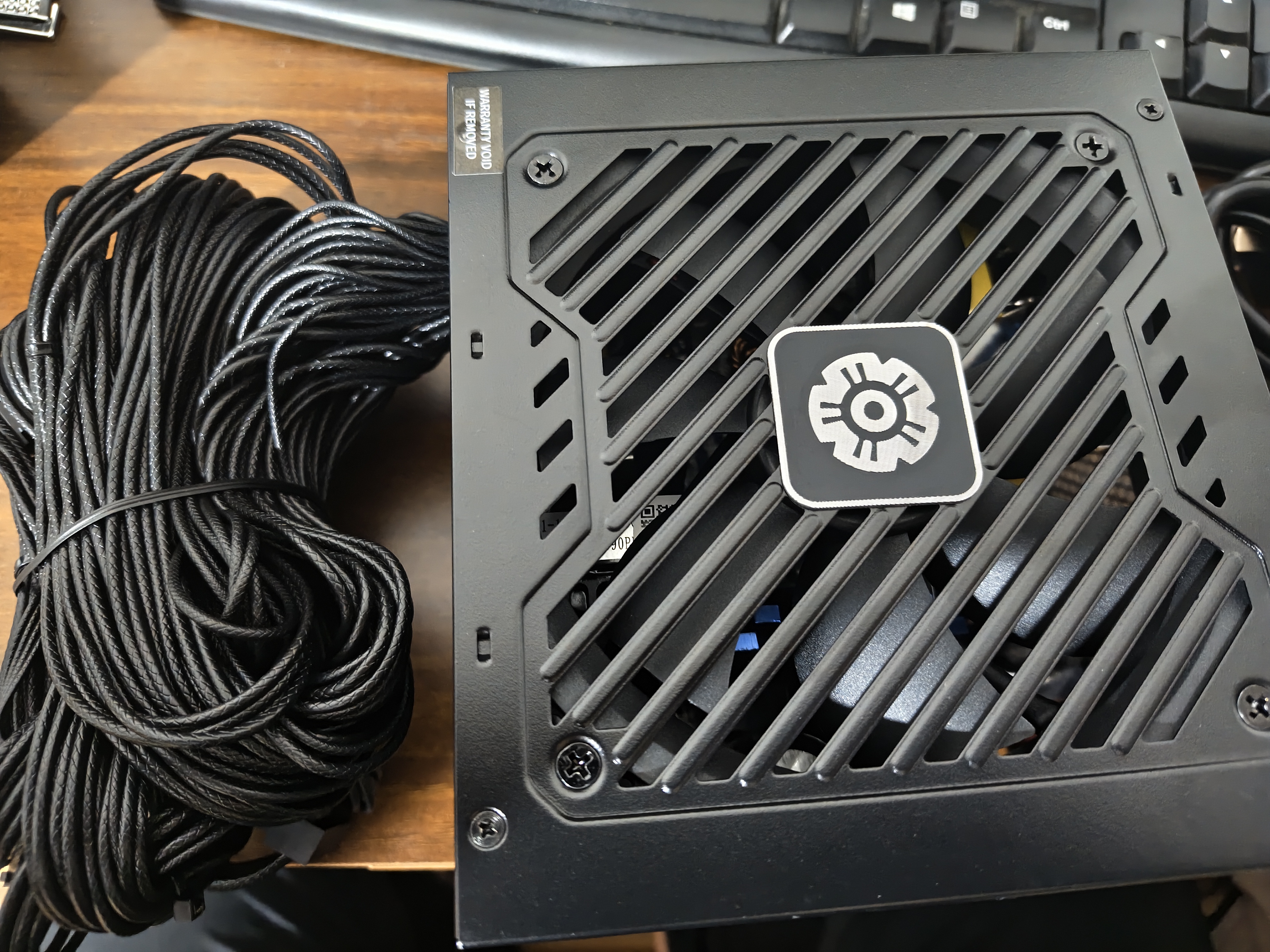 安耐美（Enermax）650W金牌ATX3.1电源 金竞蝠GN650 V3黑色 PCIE5.1接口/全日系电容/五年质保 实拍图