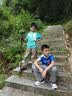 京东京造 儿童户外登山杖 铝合金伸缩安全轻量亲子爬山徒步防滑手杖 蓝色 实拍图