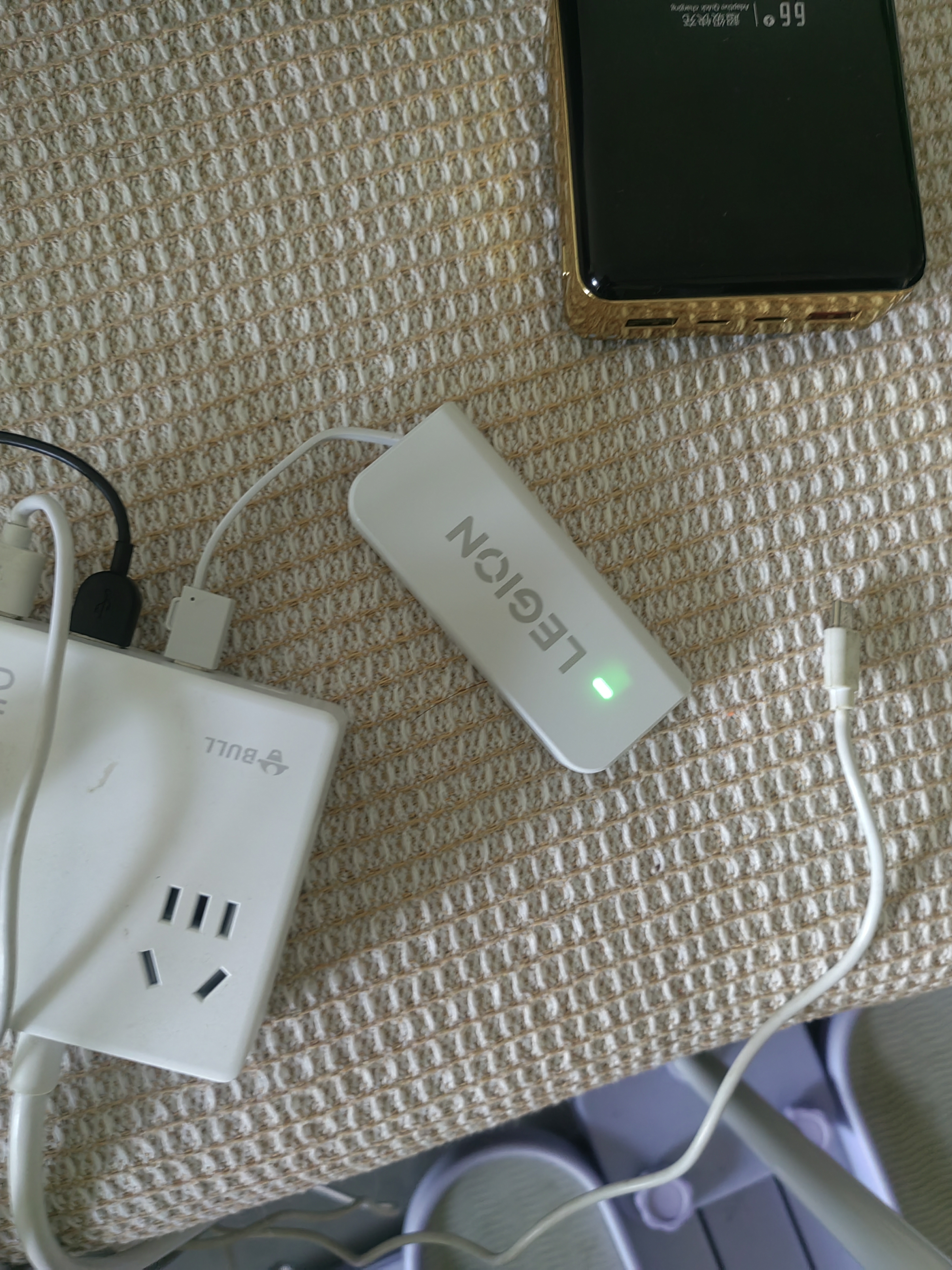 联想随身wifi6拯救者无线移动支持5G/4G设备Type-c免插卡无限流量网络笔记本电脑便携上网车载插电2026 实拍图