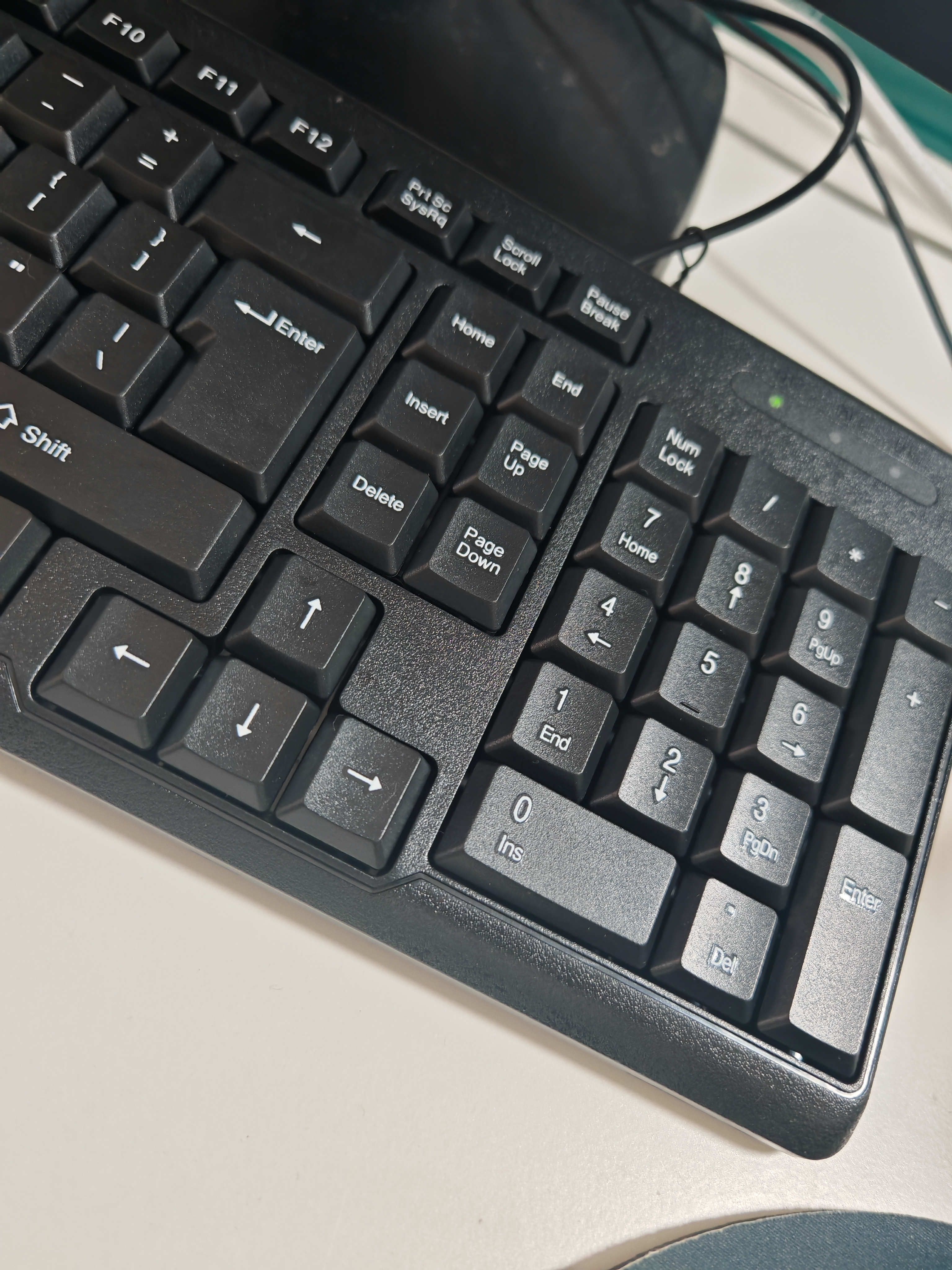 联想（Lenovo）键盘M4801K/KL21 有线键盘  电脑办公键盘 笔记本台式机一体机键盘黑色 USB 实拍图