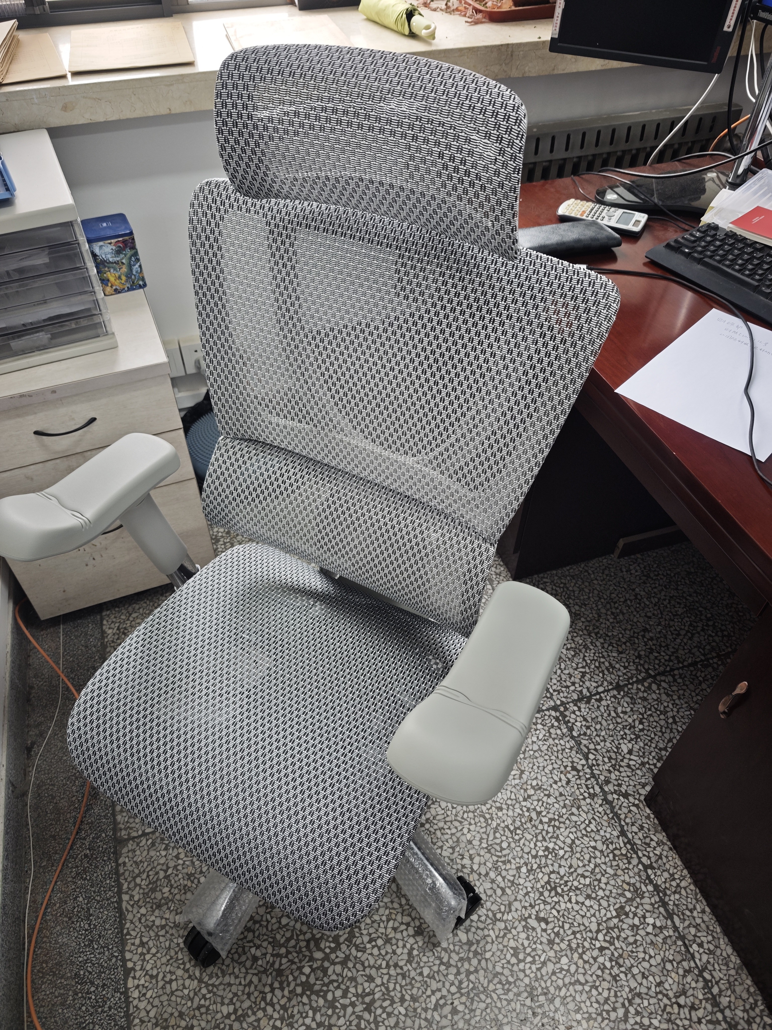 Ergonor保友优旗舰2代 高端人体工学椅电脑椅家用 电竞椅办公椅老板椅 银白网+躺舒宝 整椅发货 送货上门 实拍图