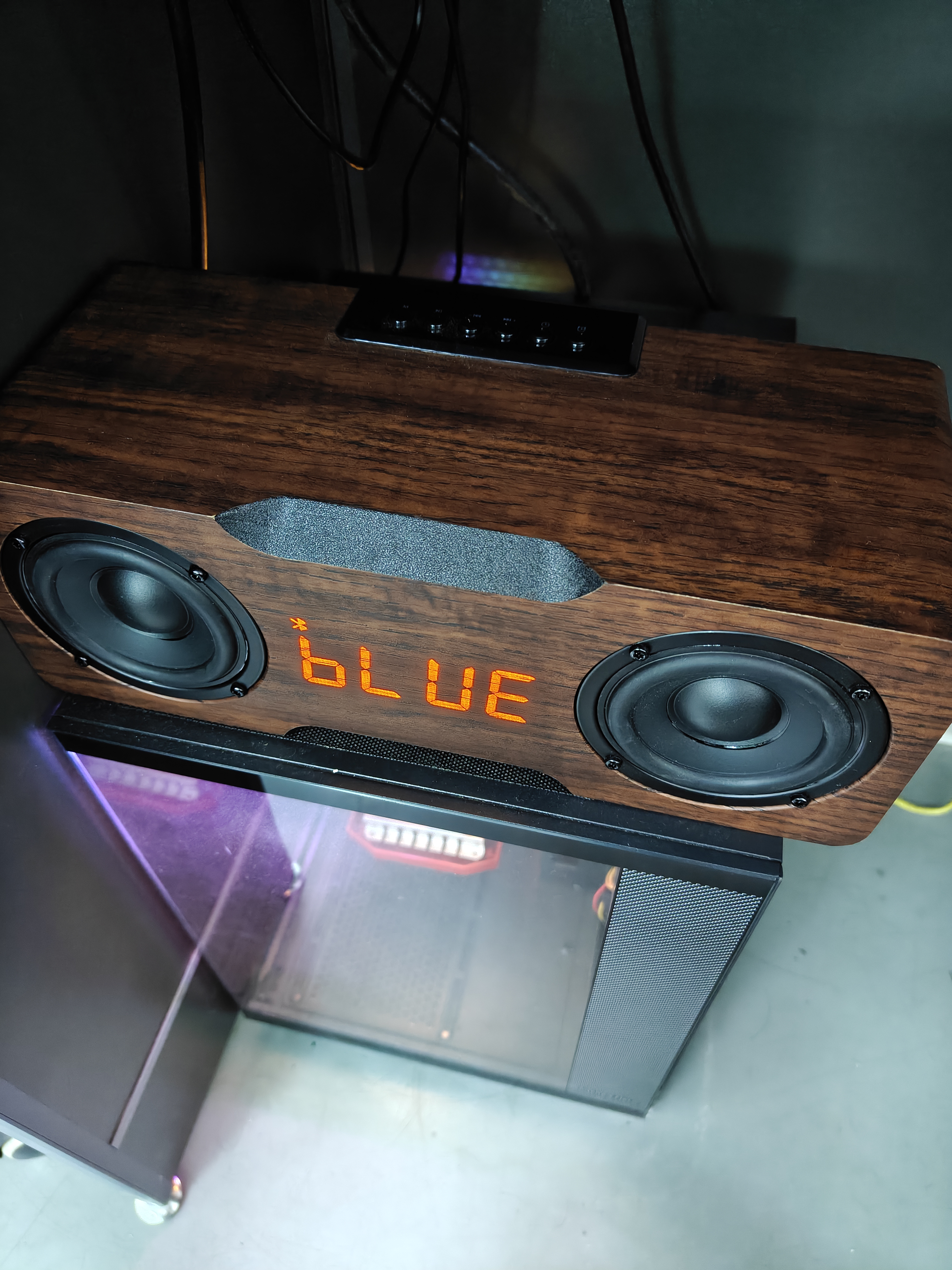 国立M8C木质超重低音炮蓝牙音箱大功率家用电脑桌面音响带时钟可插卡U盘 深棕木色 实拍图