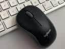 罗技（Logitech）M185鼠标 无线鼠标 办公鼠标 对称鼠标 黑色蓝边 带无线2.4G接收器 实拍图