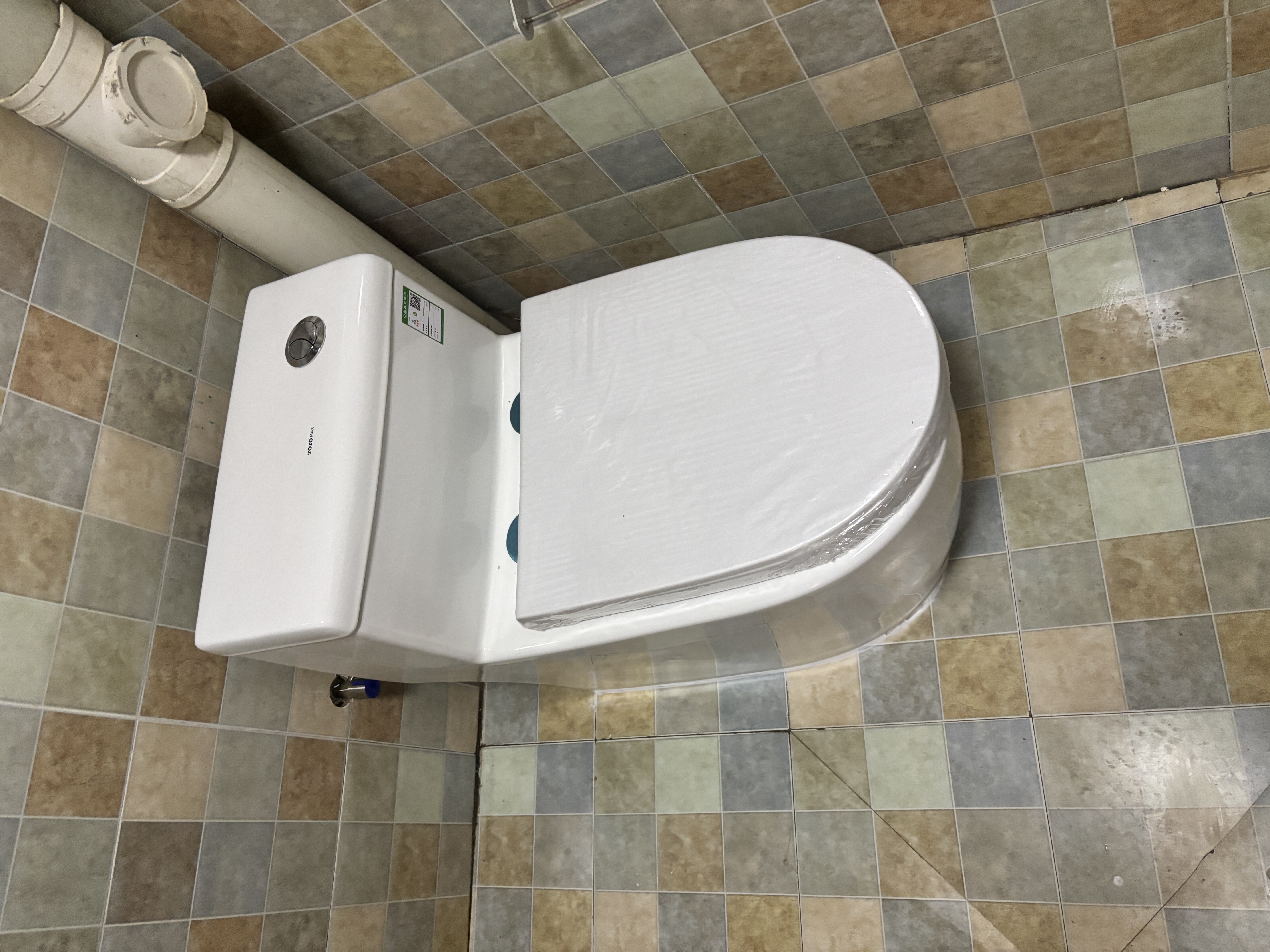 TOTOMAX系列虹吸式普通马桶大冲力静音抽水家用坐便器 CT998【超炫虹吸+无棱清洗】 拍下备注250/300/350/400坑距 实拍图