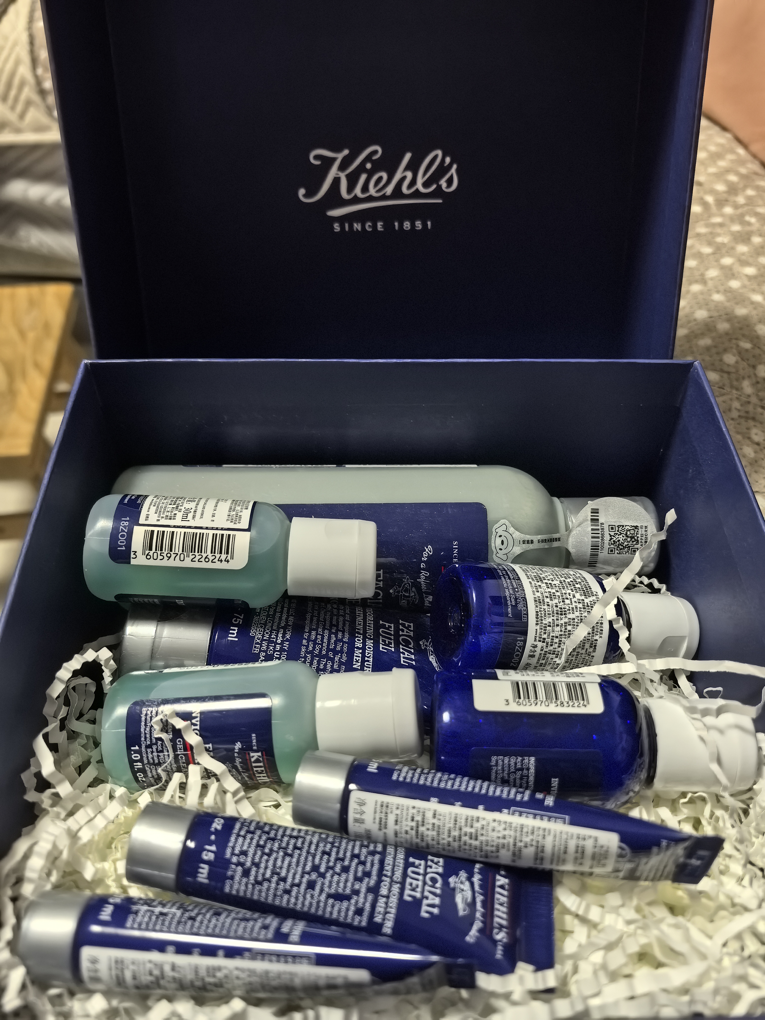 科颜氏（Kiehl's）男士保湿洁面250ml+乳液75ml 控油补水护肤品国庆节礼物 实拍图