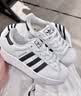 阿迪达斯adidas三叶草贝壳头SUPERSTARII男女休闲鞋 IH8659 38码 实拍图