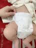 好奇（Huggies）铂金装小桃裤纸尿裤S96片(4-8kg)新生儿小号尿不湿【夏季散热王】 实拍图