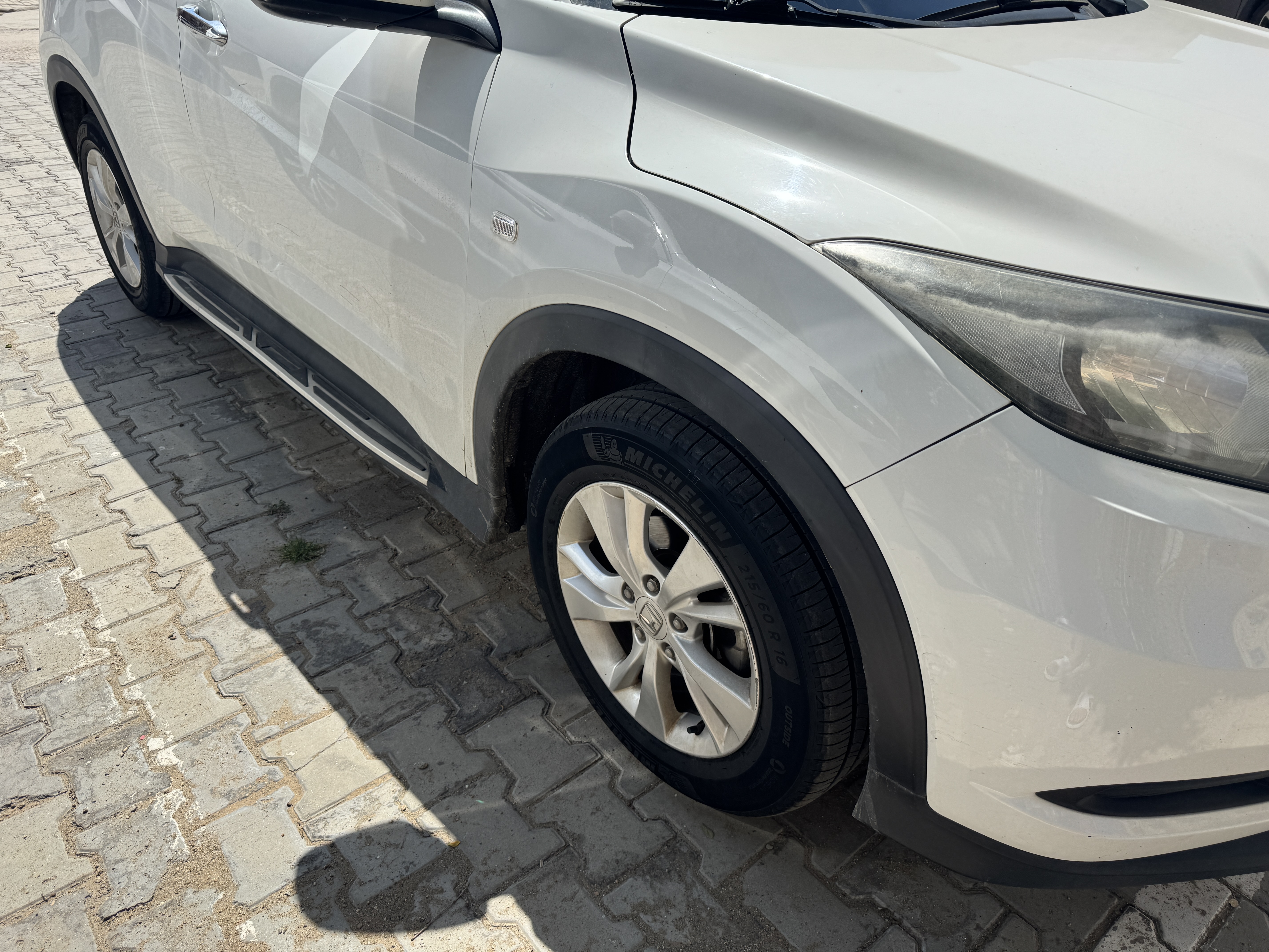 米其林（MICHELIN）【爆款清仓】汽车轮胎 215/60R16 95H 耐越 适配天籁/帕萨特/XRV 实拍图