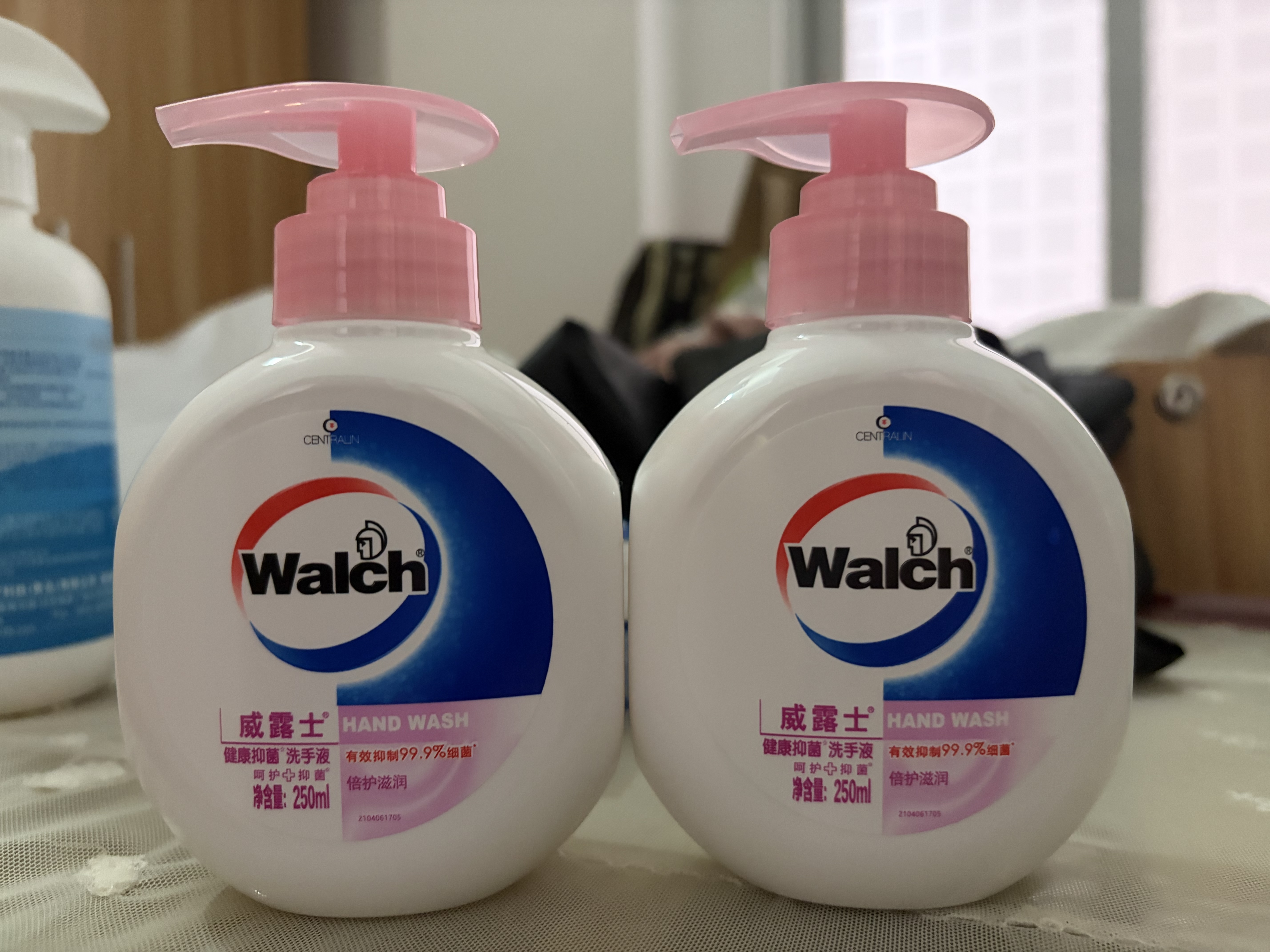 威露士倍护滋润洗手液250ml*2瓶 泡沫丰富易冲洗护手健康杀菌 儿童学生 实拍图