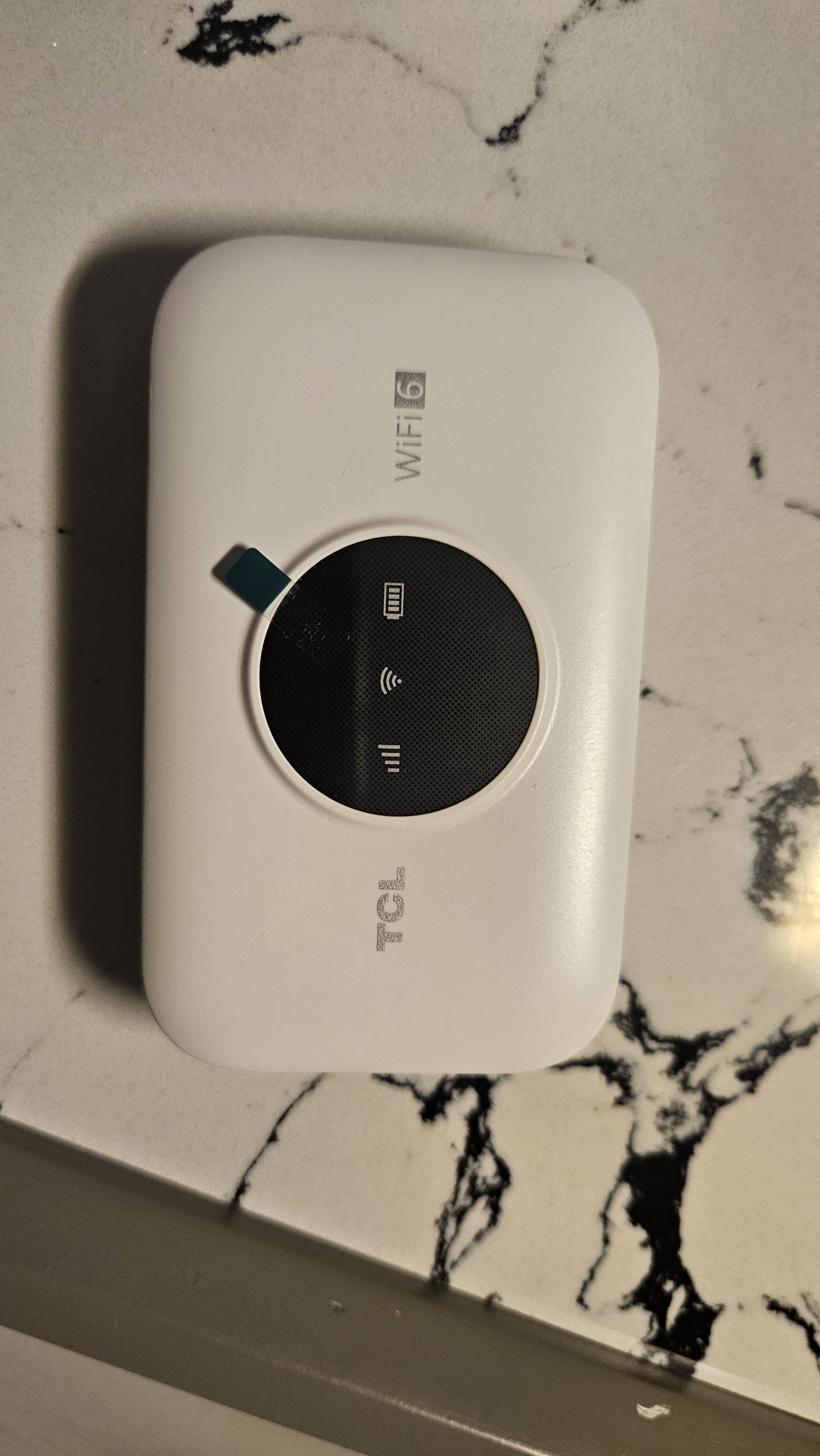TCL随身wifi2026新款全国通用可移动便携式热点免插卡无线网wi-fi6无限制大流量车载4G路由器5GXY15B 【升级充电款】3000毫安大电池 足额不虚标月享1500G流量 实拍图