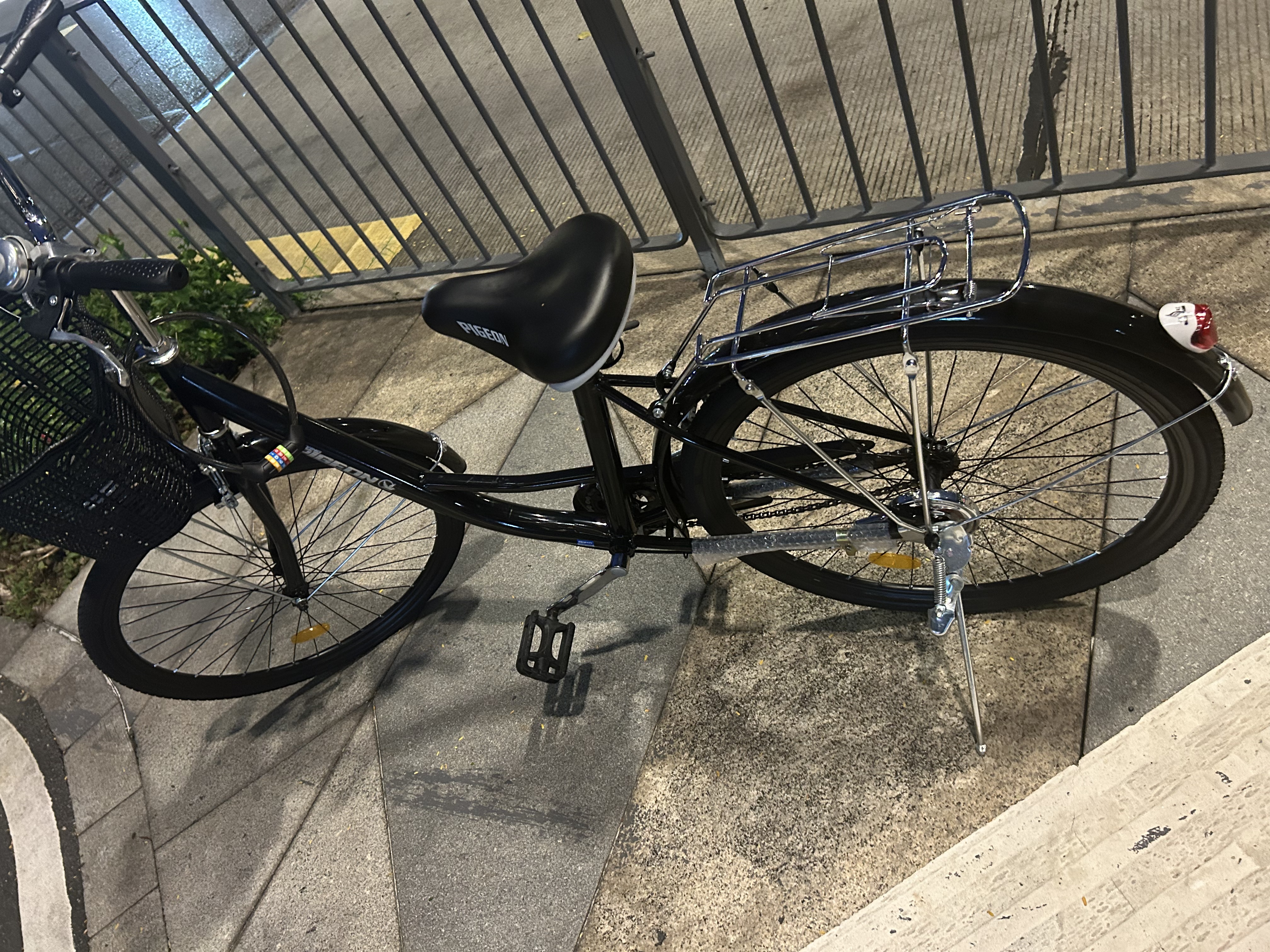 飞鸽城市自行车26英寸免充气实心胎通勤男女式成人学生儿童城市复古车 实拍图