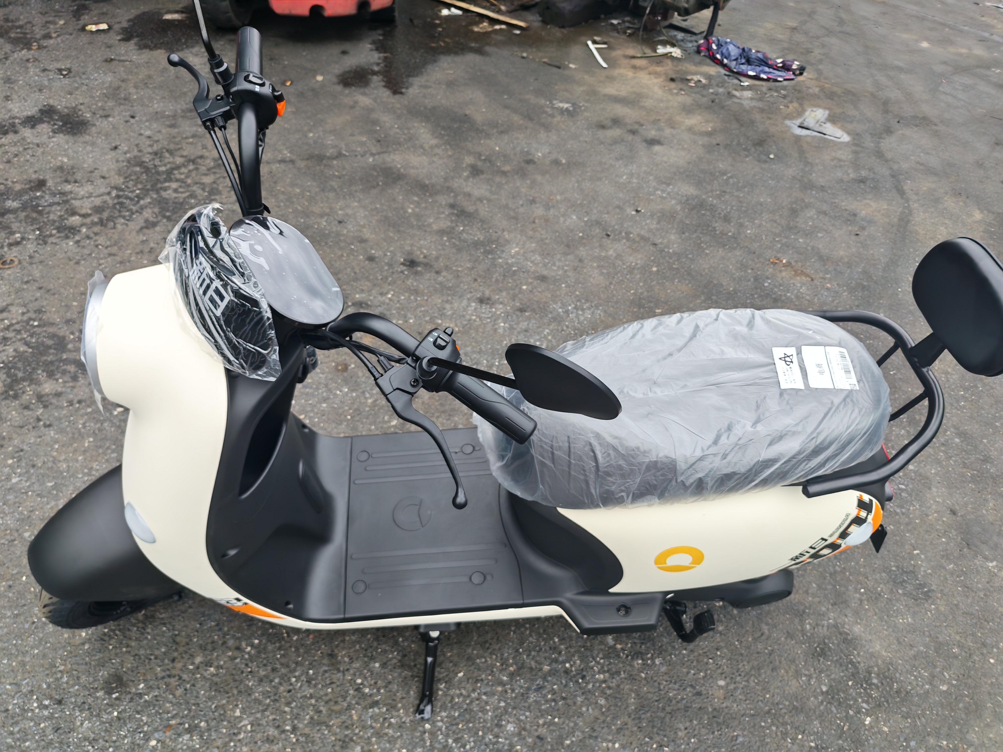 新日电动车72V20Ah铅酸电池100km长续航电动摩托车大功率电摩通勤代步电瓶车丽曼5.0 72V-本彩黑 实拍图