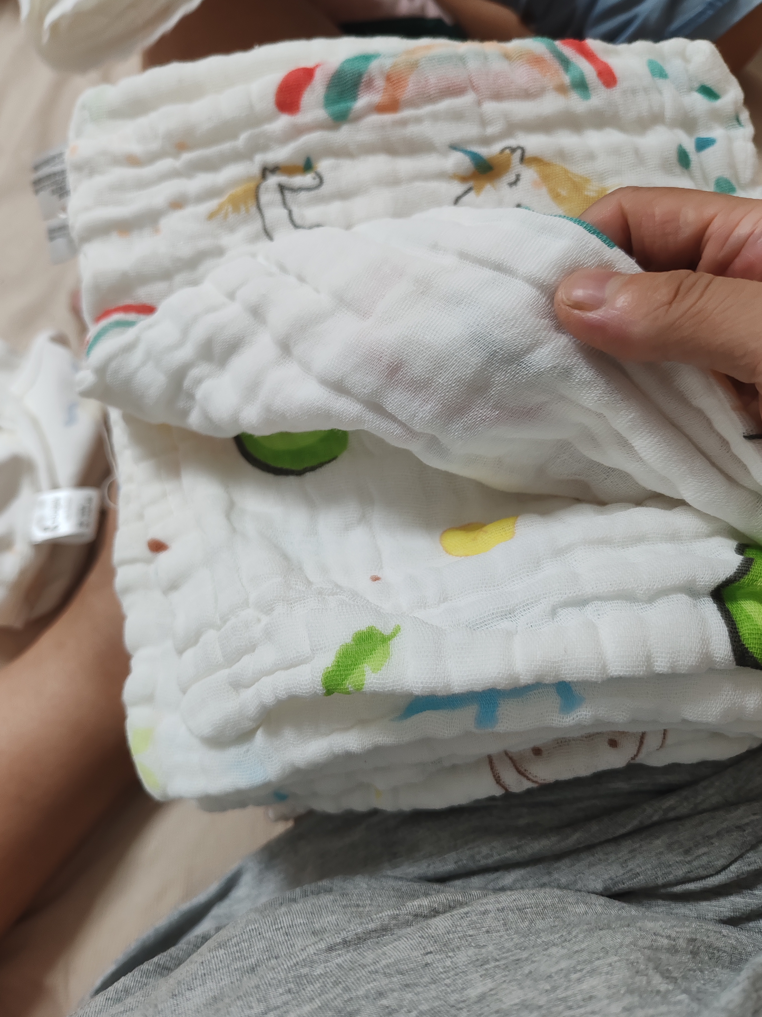 纯棉纱布方巾柔软吸水儿童毛巾印花口水巾高密婴幼儿A类幼儿园 10条六层纱布图案随机搭配25*25 实拍图