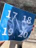 玛仕福 防水PVC号码贴 直径10cm数字贴纸编号餐桌号活动序号1到20（蓝底白字） 实拍图