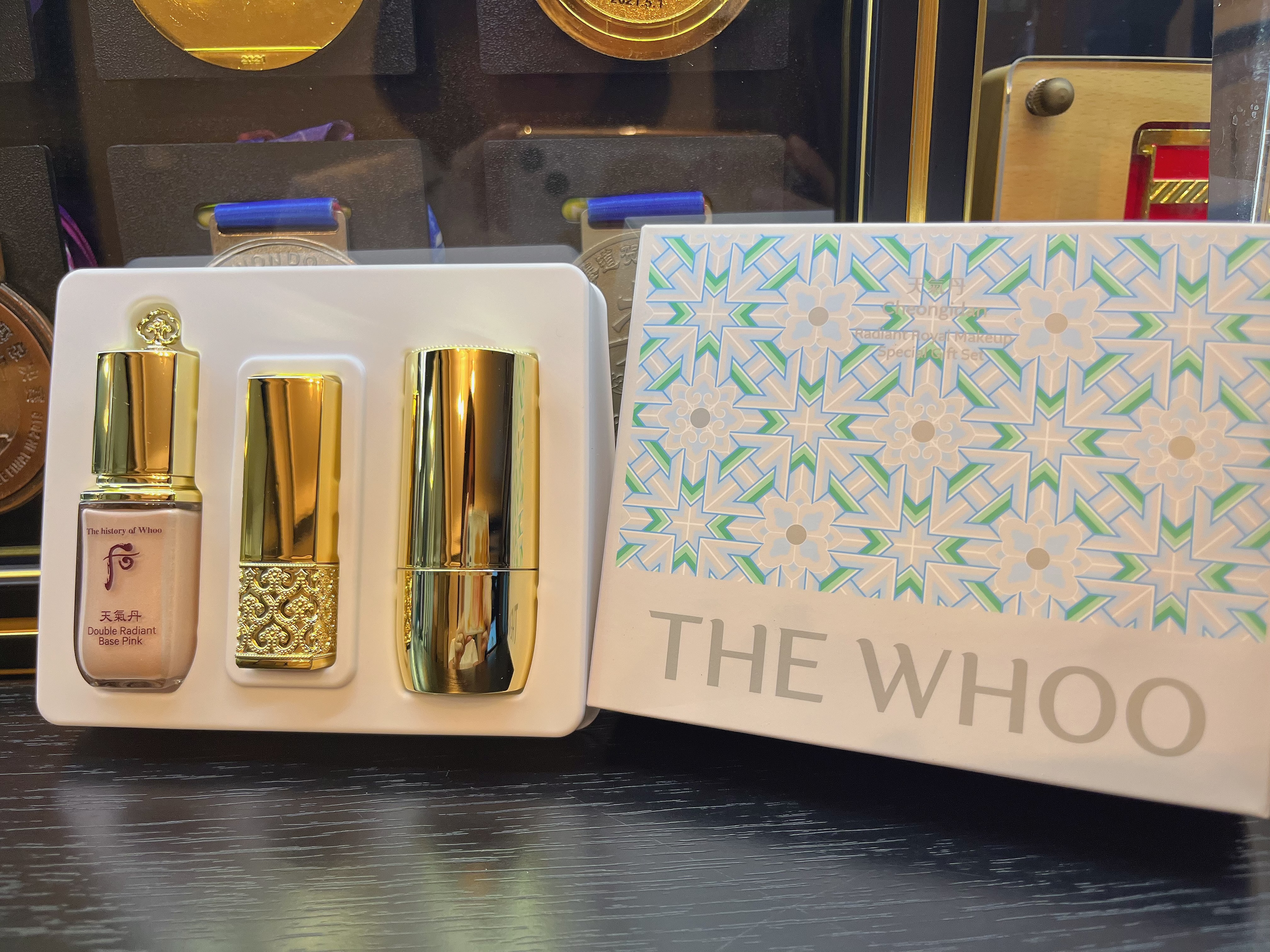 后Whoo隔离口红中样套8ml+1.3g口红 圣诞限量版 抗老修复生日礼物 实拍图