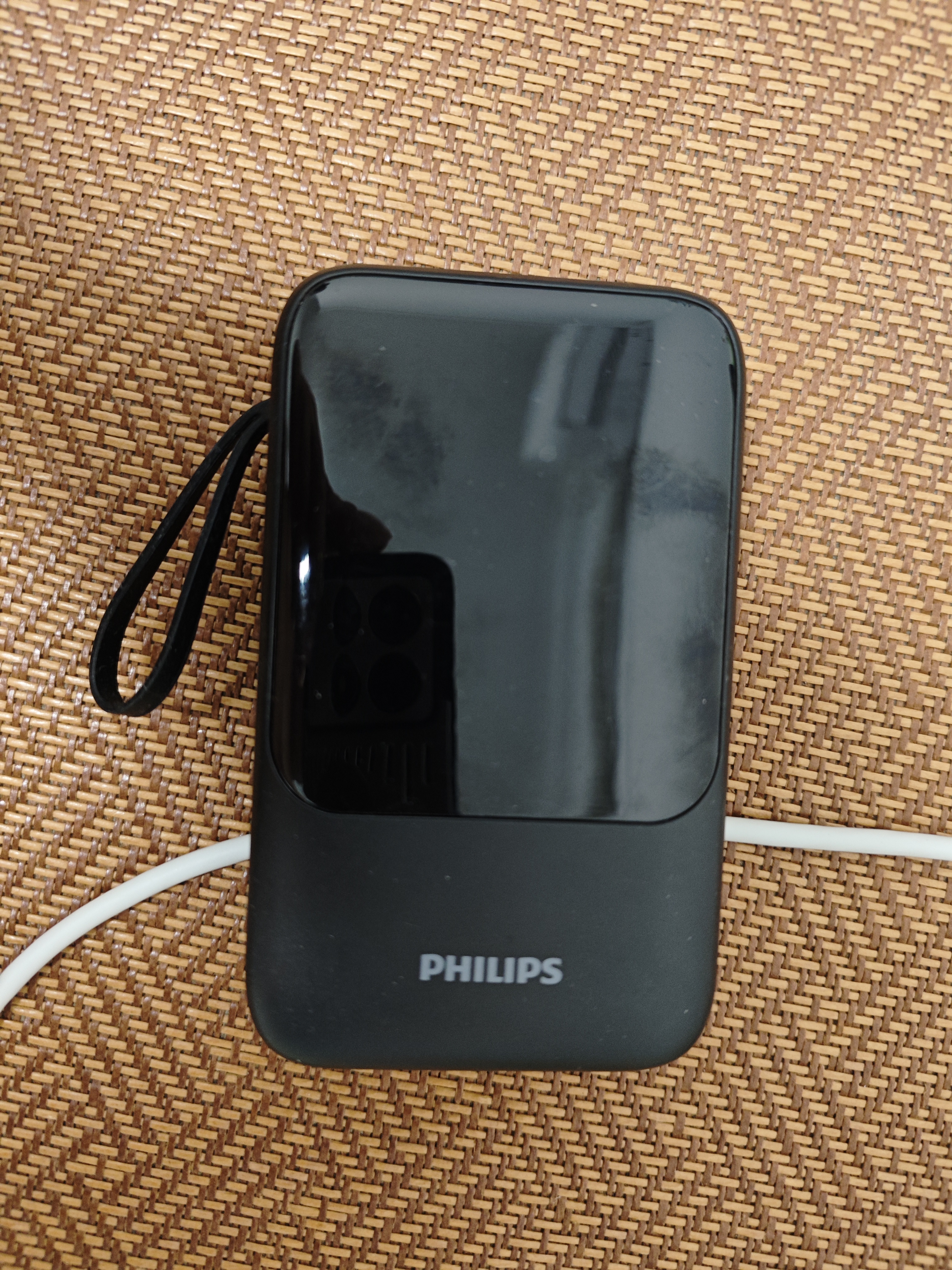 飞利浦（PHILIPS）充电宝3C认证可上飞机35W快充20000毫安自带4线便携移动电源适配苹果17华为户外储能电源 实拍图
